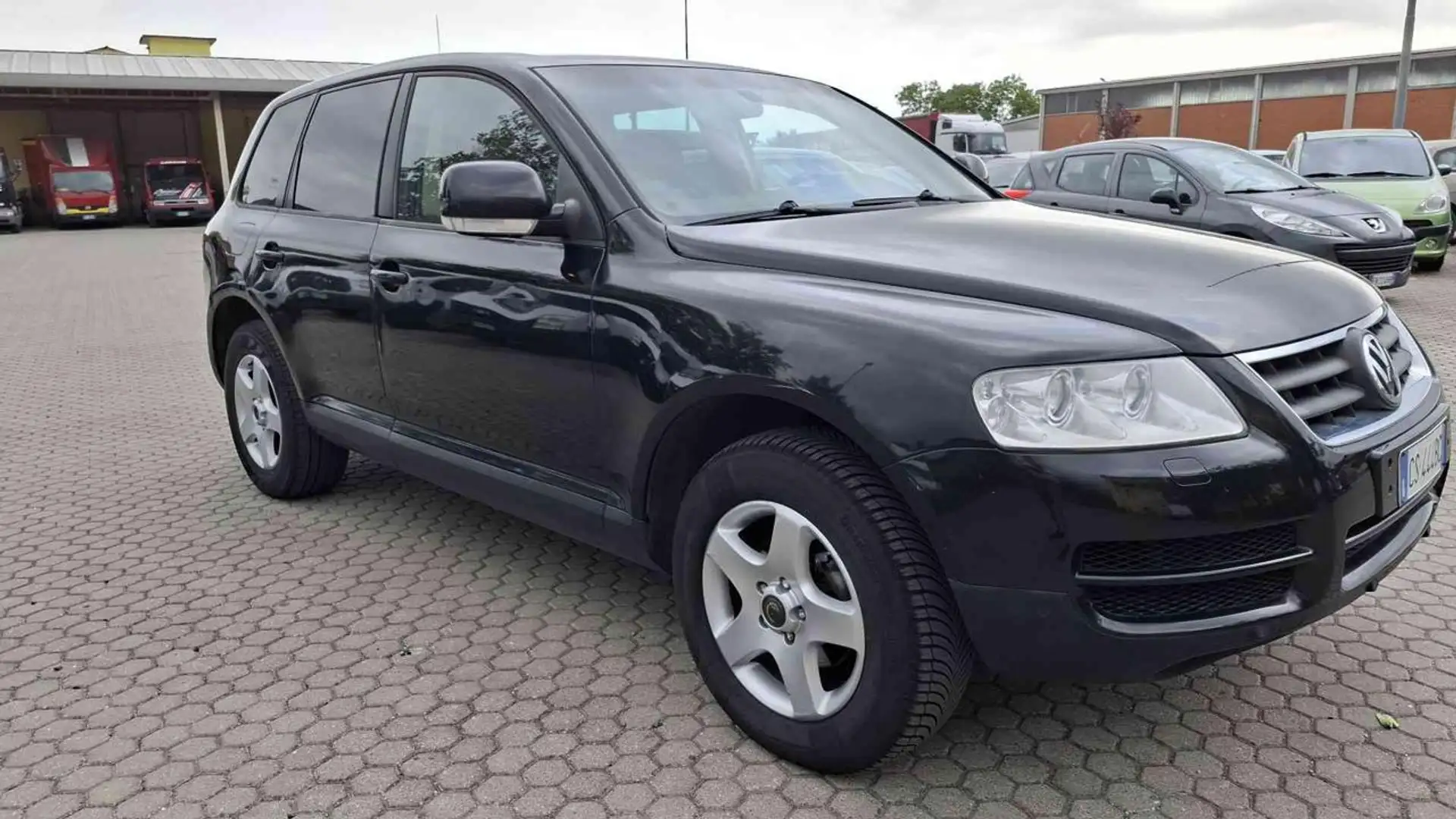 Volkswagen Touareg 2.5 R5 TDI Nero - 1
