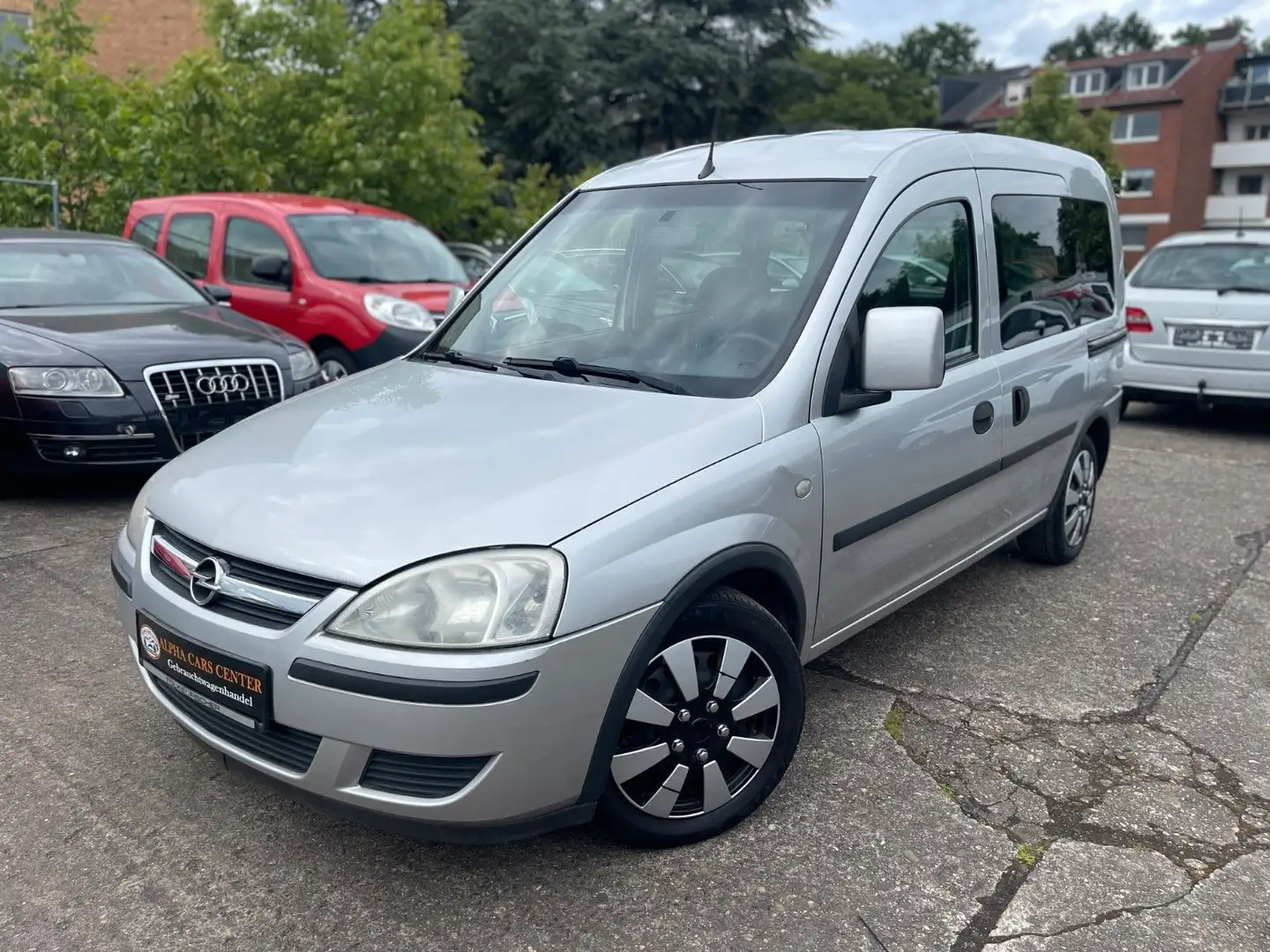 Opel Combo Steuerkette*TÜV*Garantie*Inspektion* Silber - 1