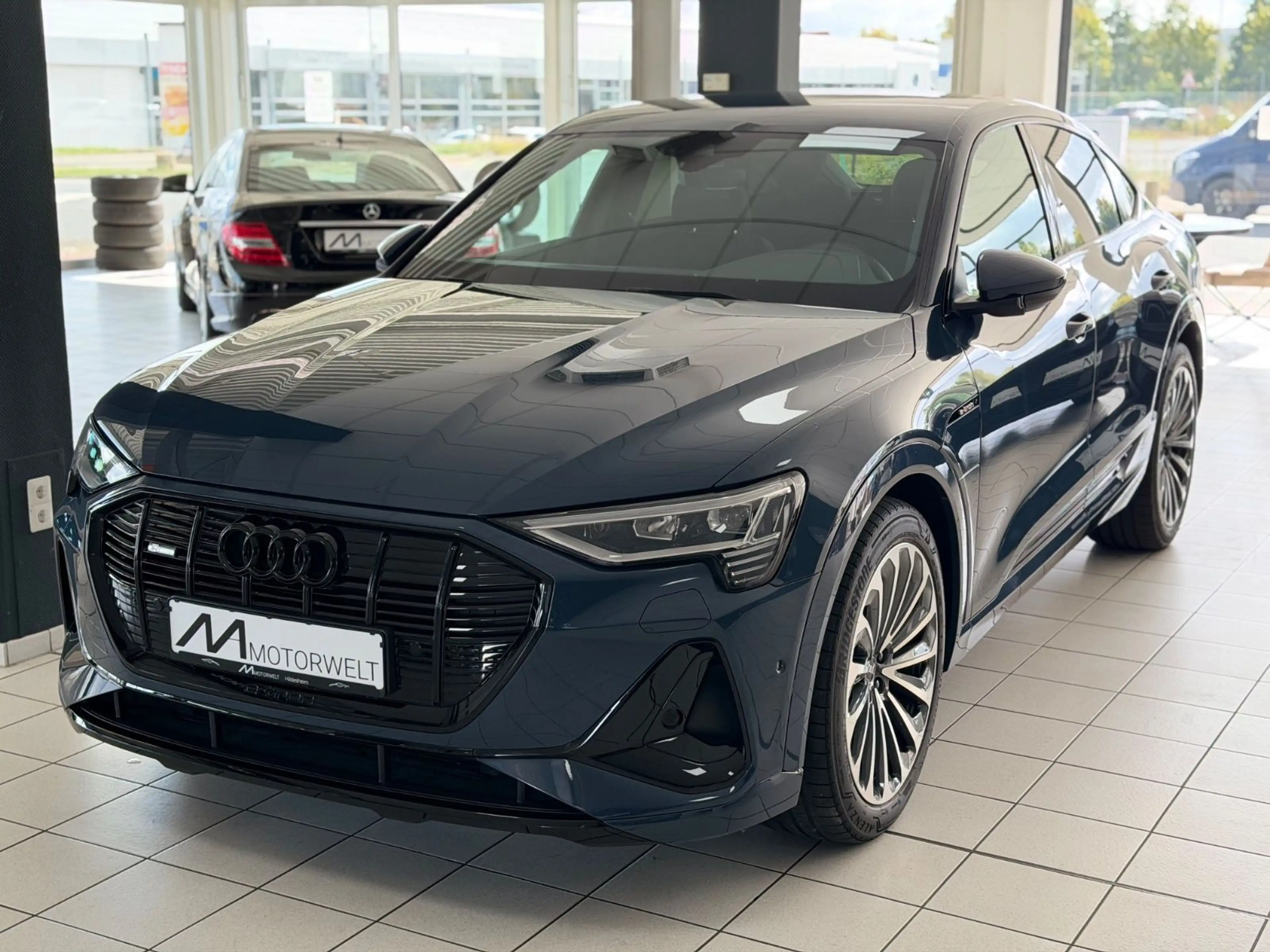 Audi e-tron Sportback 50 quattro S line/Luftfahrwerk — photo 3