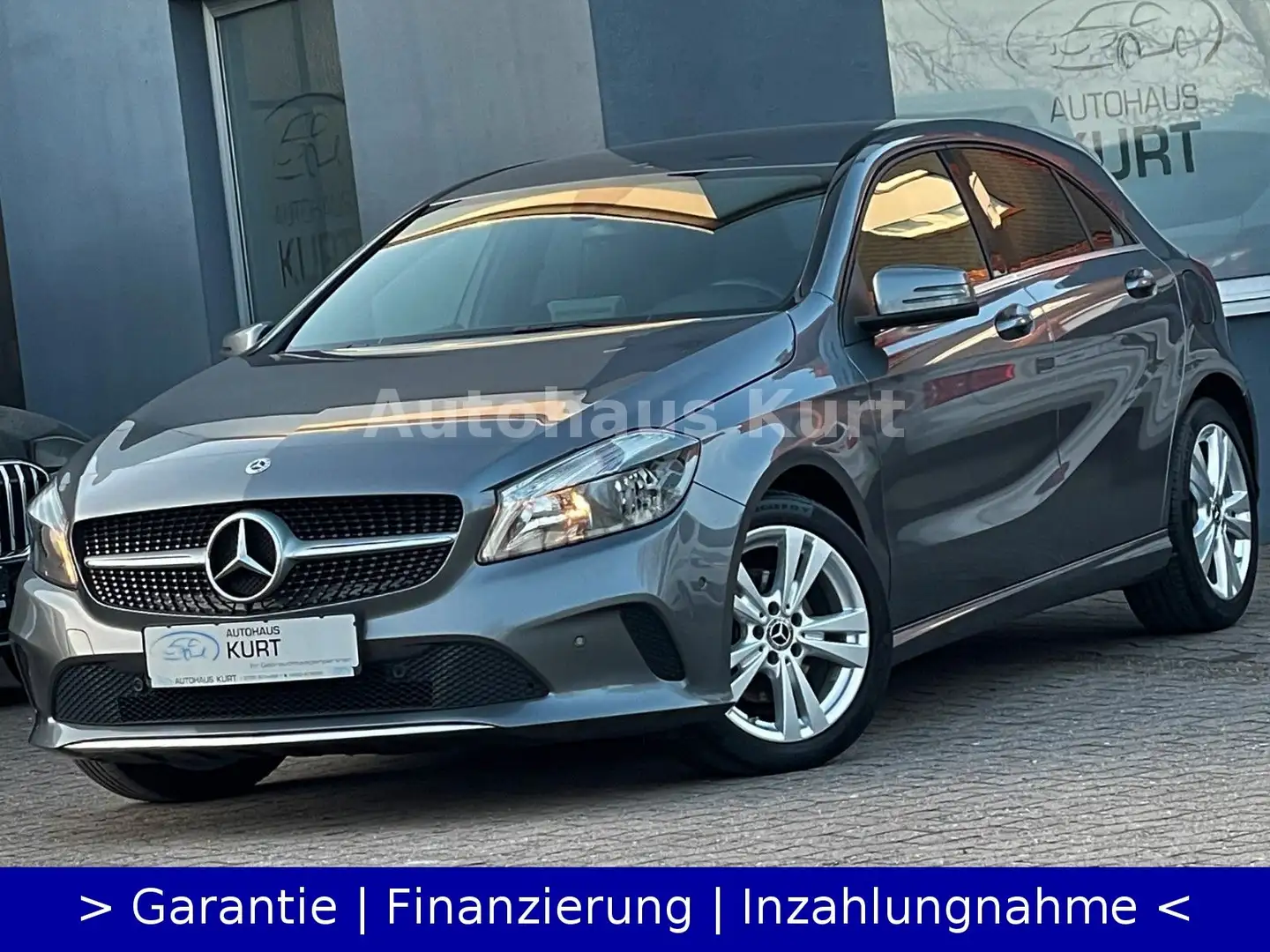 Mercedes-Benz A 220 d BE Urban *MEMORY*COMAND*T-LEDER*TOTENW* Gris - 1
