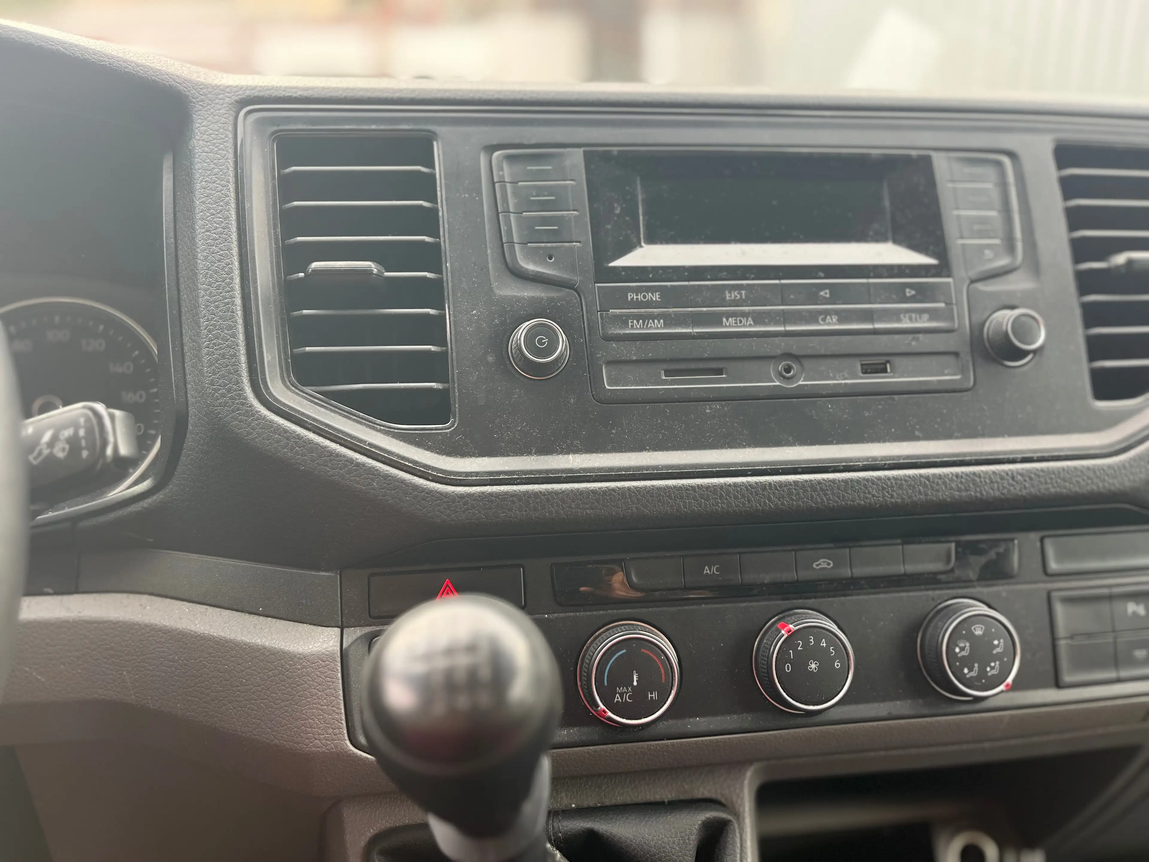 Volkswagen Crafter 35 lang Hochdach FWD — photo 7