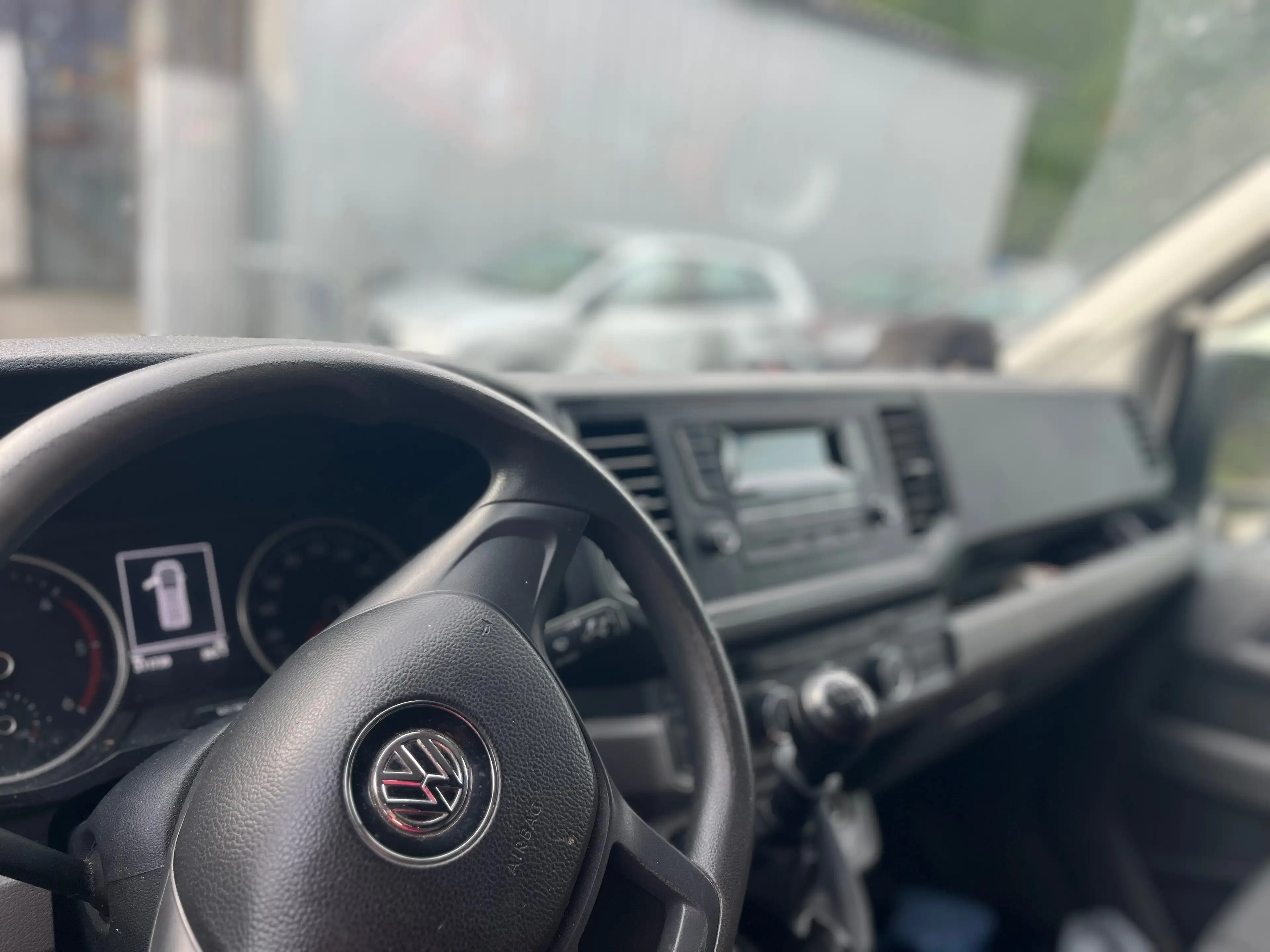Volkswagen Crafter 35 lang Hochdach FWD — photo 6