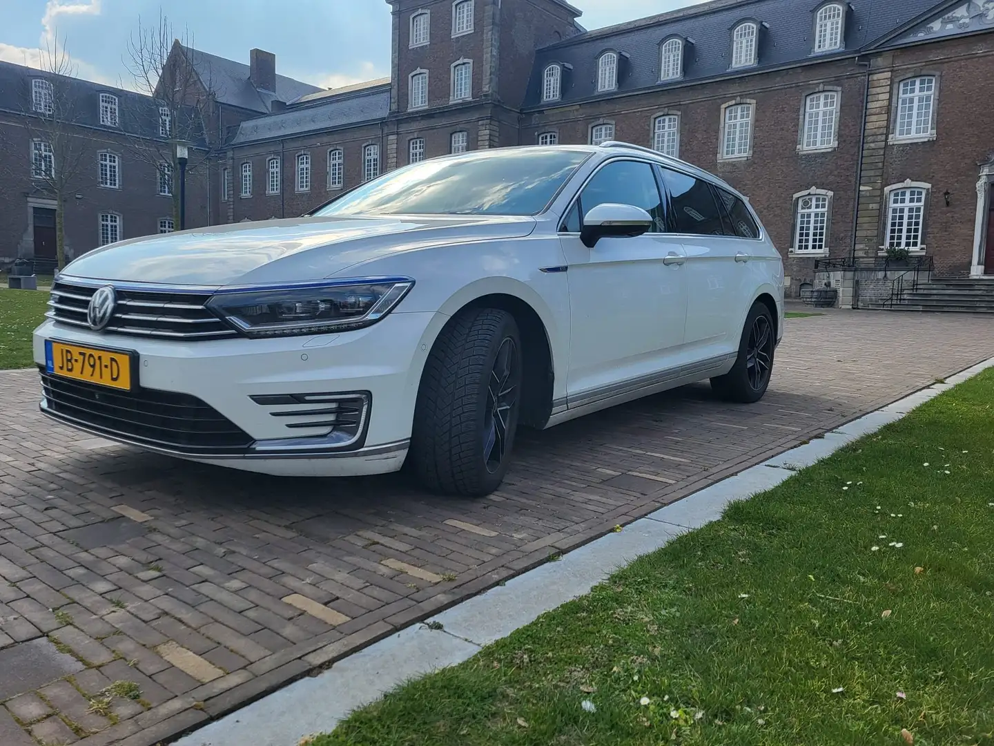 Volkswagen Passat Passat 1.4 TSI GTE Highline Wit - 2