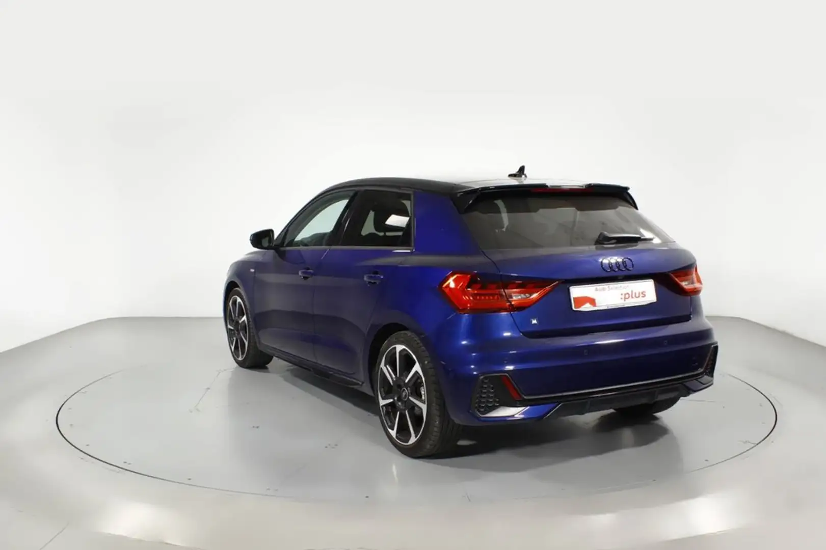 Audi A1 Sportback 30 TFSI Adrenalin Black edition 85kW Blau - 2