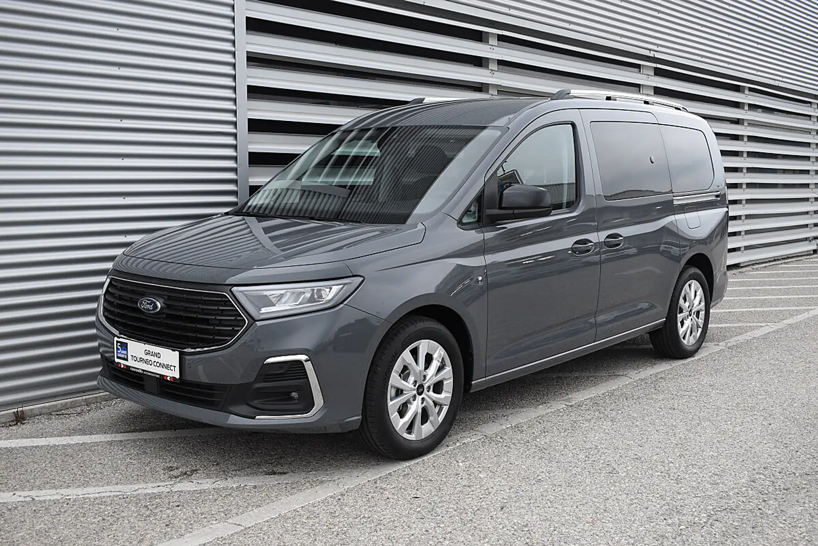 Ford Grand Tourneo Connect 1,5 EcoBoost L2 Titanium Aut. ON43114JF... Grau - 1
