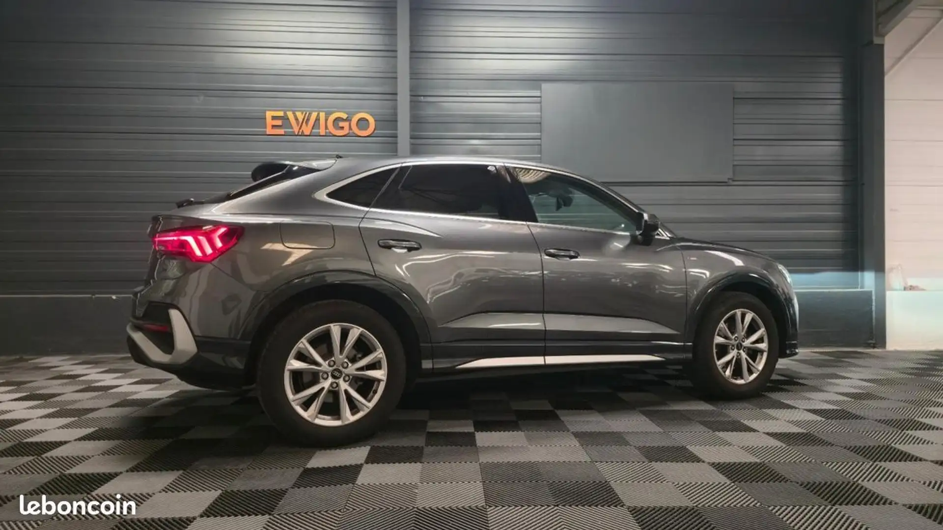 Audi Q3 1.5 35 TFSI 150 HYBRID MHEV ADVANCED S-TRONIC BVA Gris - 2