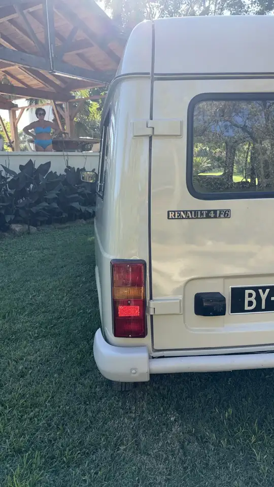 Renault R 4 F6, foto 11