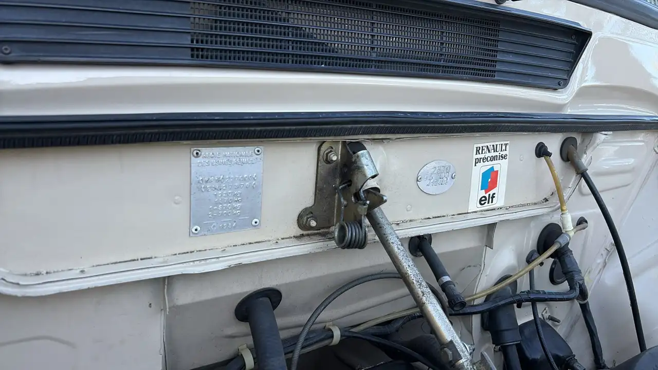 Renault R 4 F6, foto 4