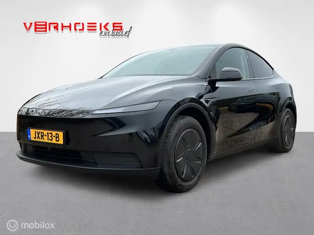Tesla Model Y Long Range RWD 657km Range WLTP!! 3300km!! BTW