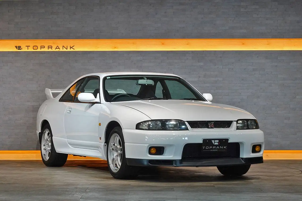 Nissan Skyline R33 GT-R, foto 11