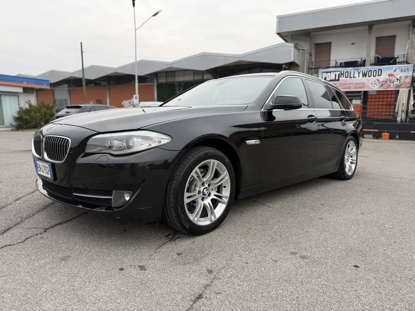 BMW 520 520d Touring Msport - 1