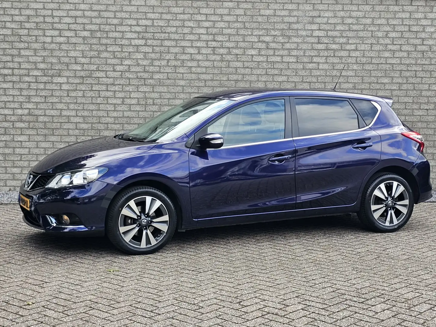 Nissan Pulsar 1.2 DIG-T Tekna Navi/Camera Blue - 2