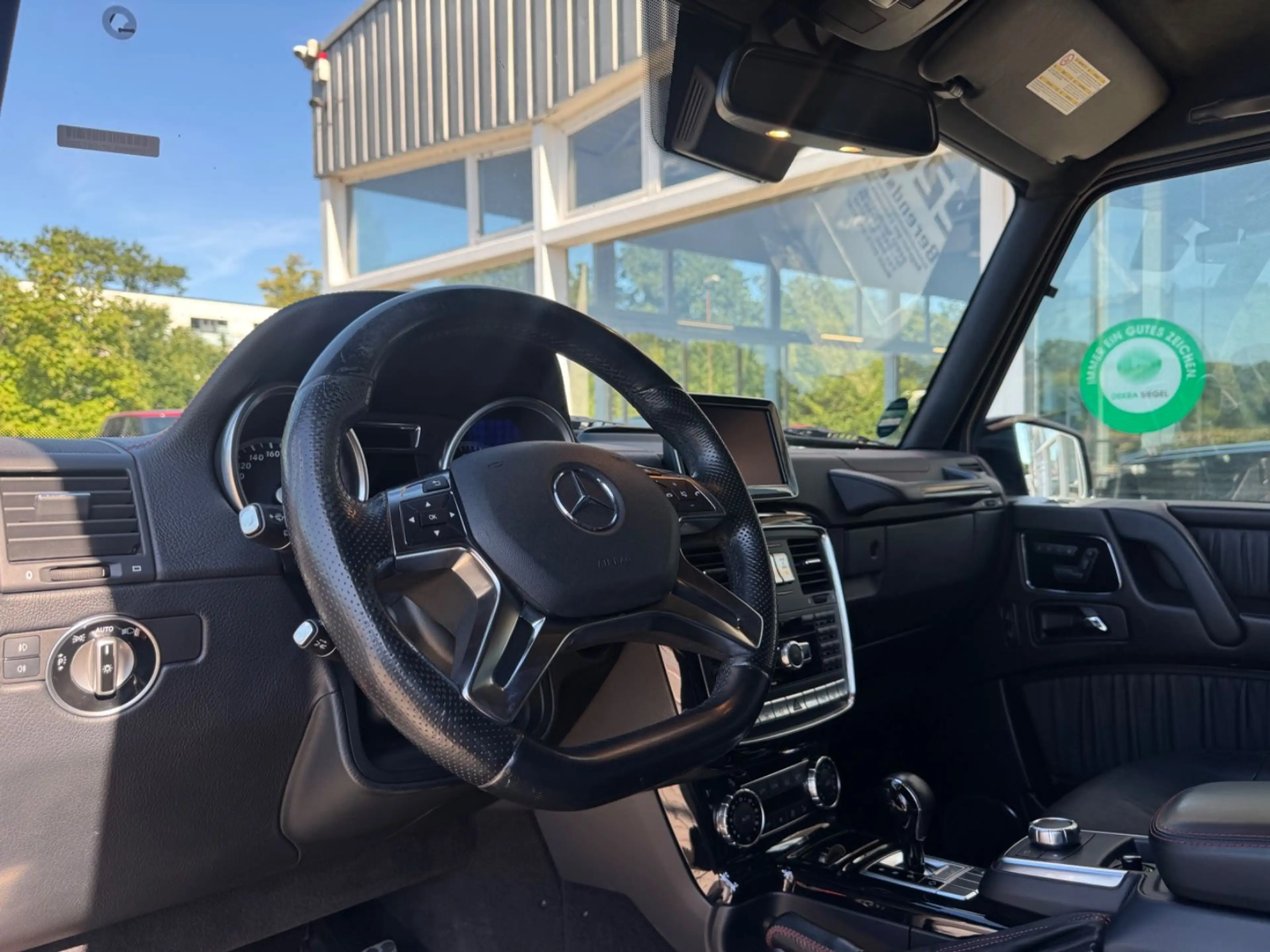 Mercedes-Benz G 500 G Station Edition 35 — photo 12