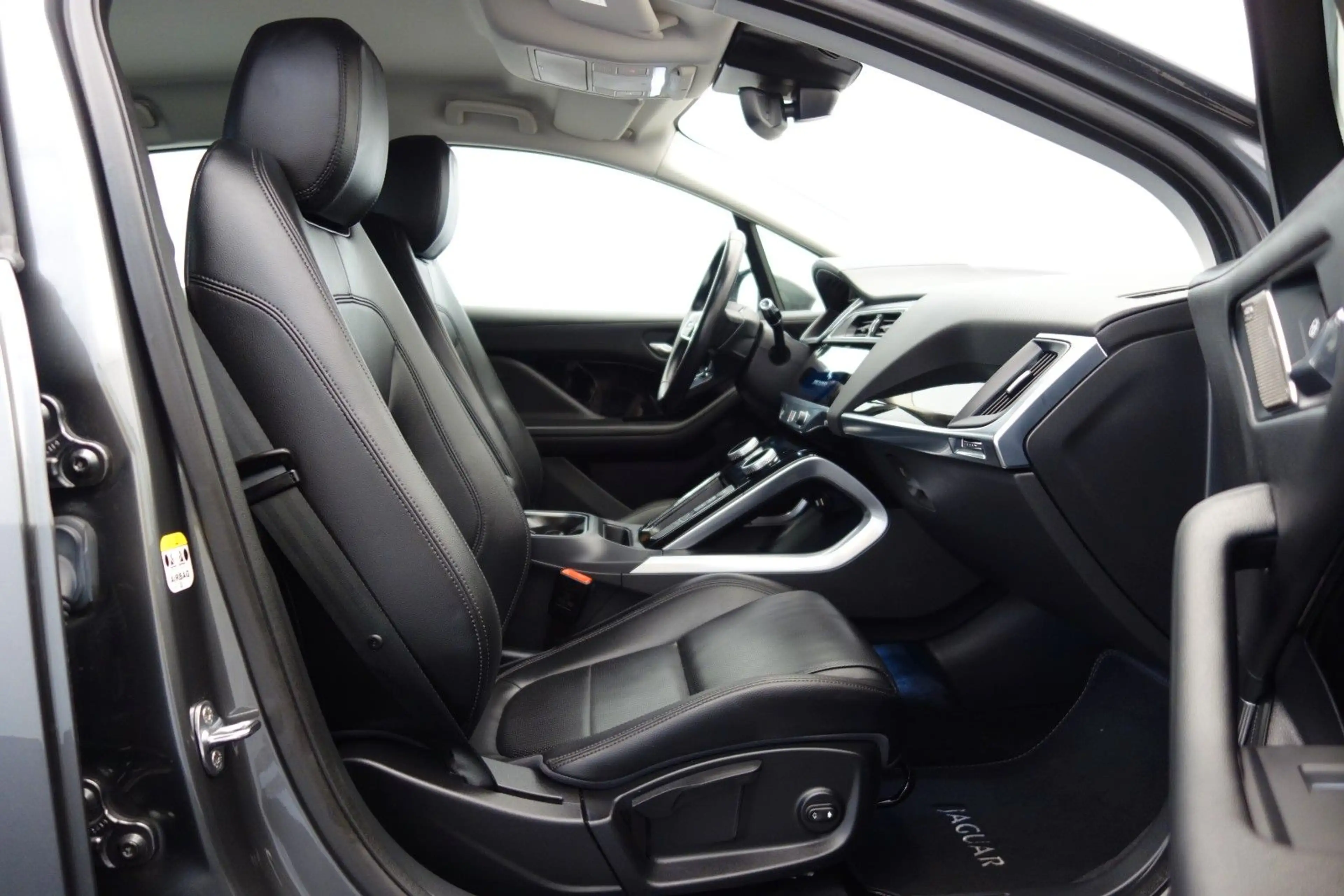 Jaguar I-Pace I-PACE S EV400 AWD *Premium SUV, 400 PS* — photo 14