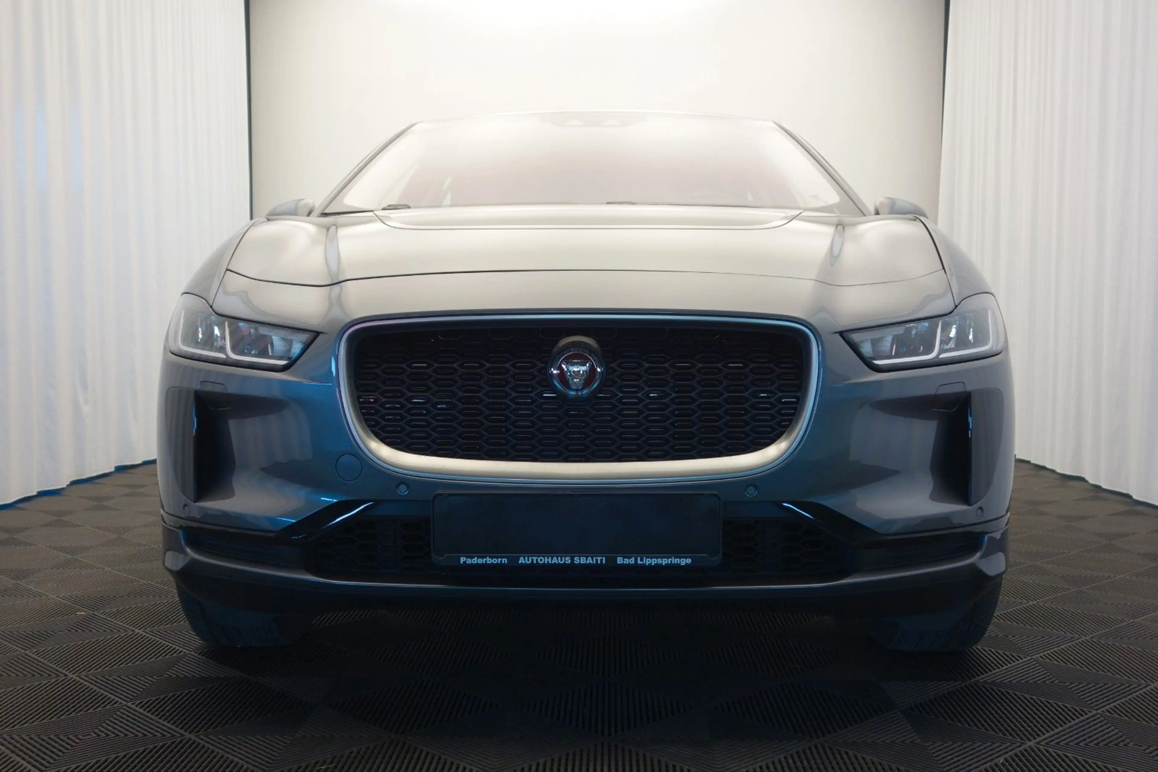 Jaguar I-Pace I-PACE S EV400 AWD *Premium SUV, 400 PS* — photo 3