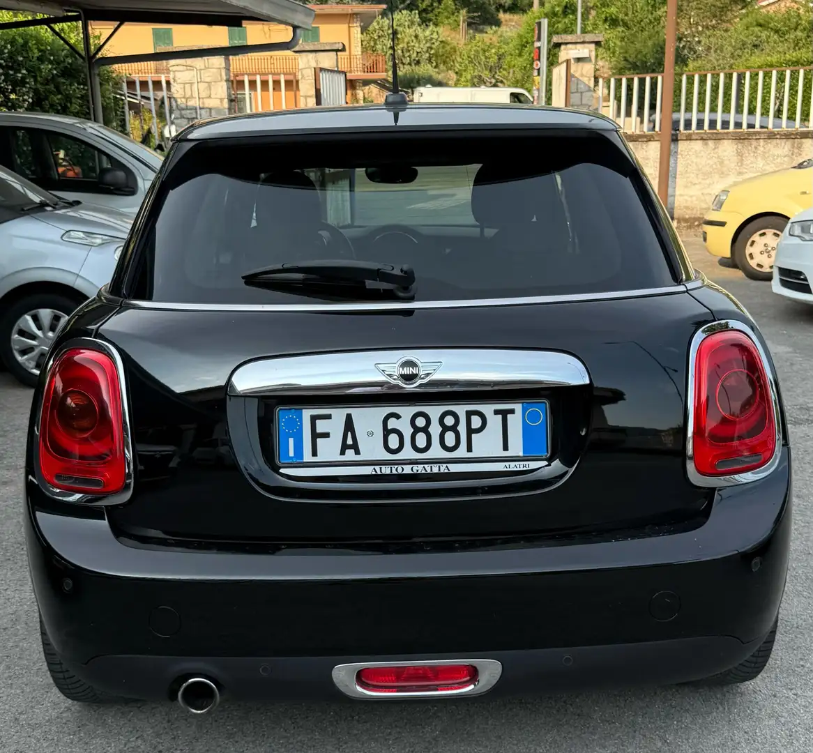 MINI Cooper D 1.5 Business 5p auto - 2