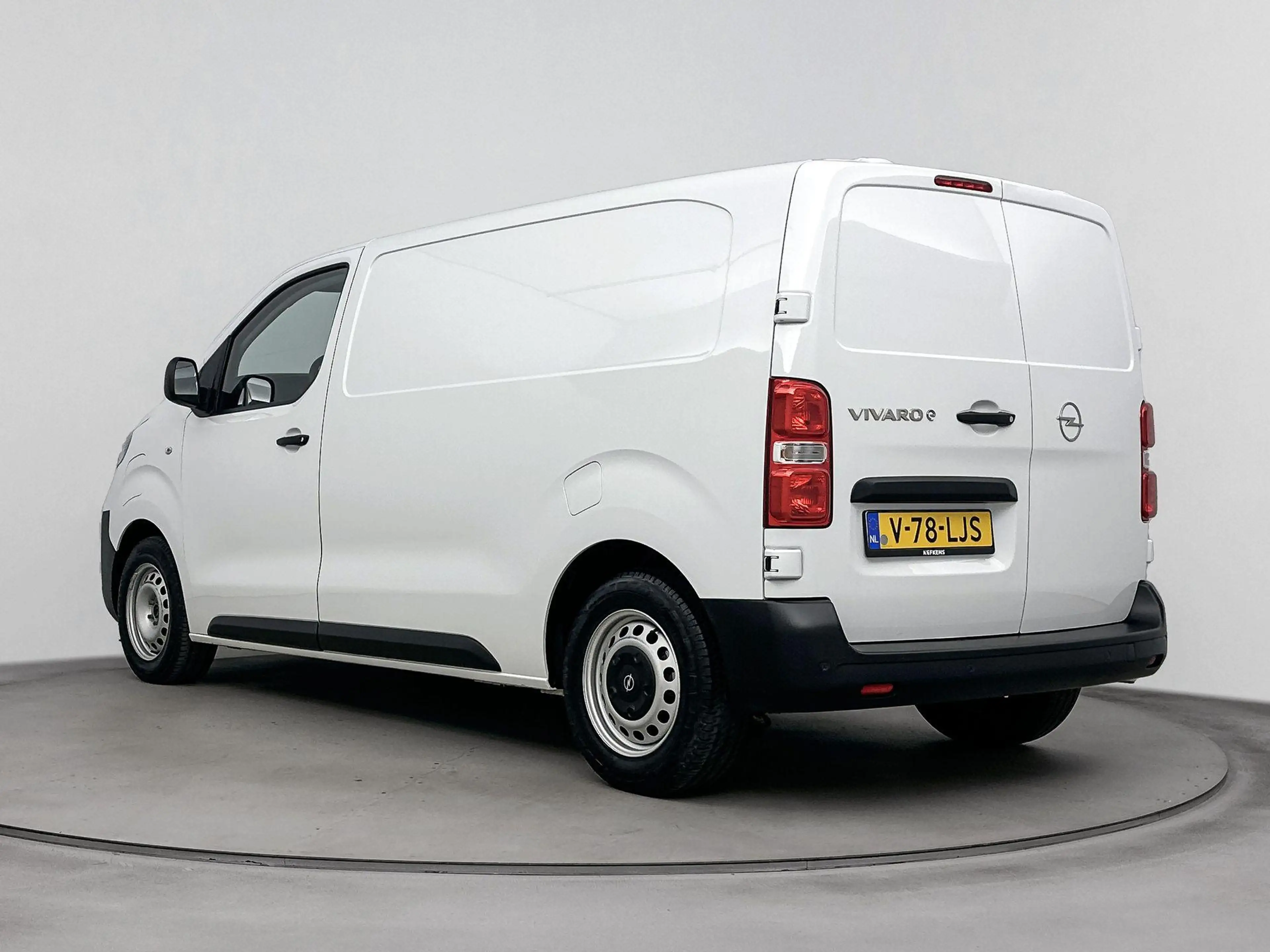 Opel Vivaro-e Electric L2 136 pk 75 kWh Automaat | Camera | 3- P — photo 15