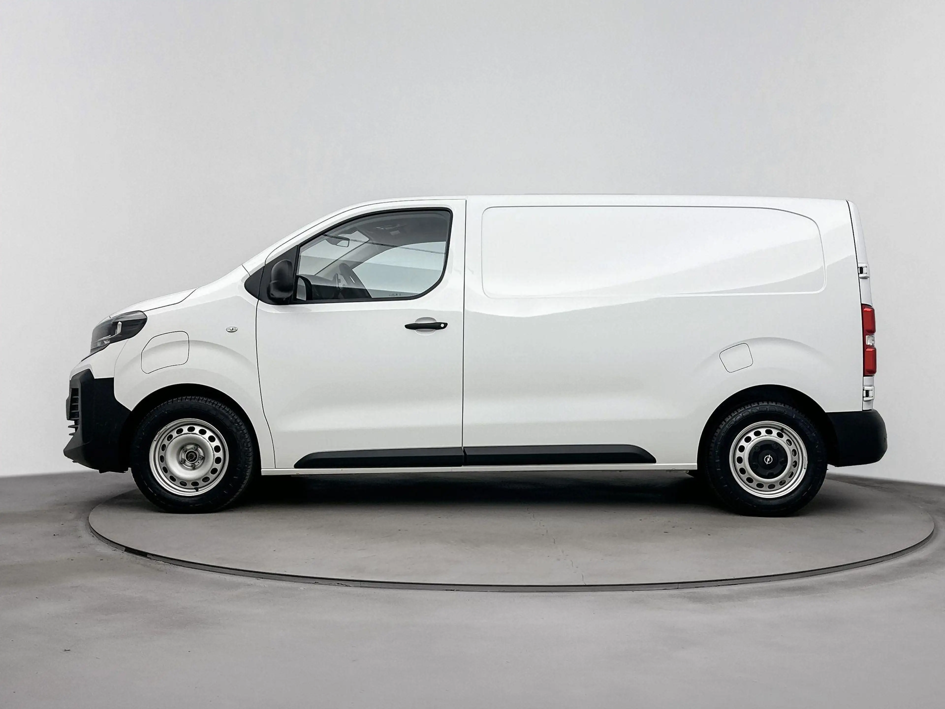 Opel Vivaro-e Electric L2 136 pk 75 kWh Automaat | Camera | 3- P — photo 2