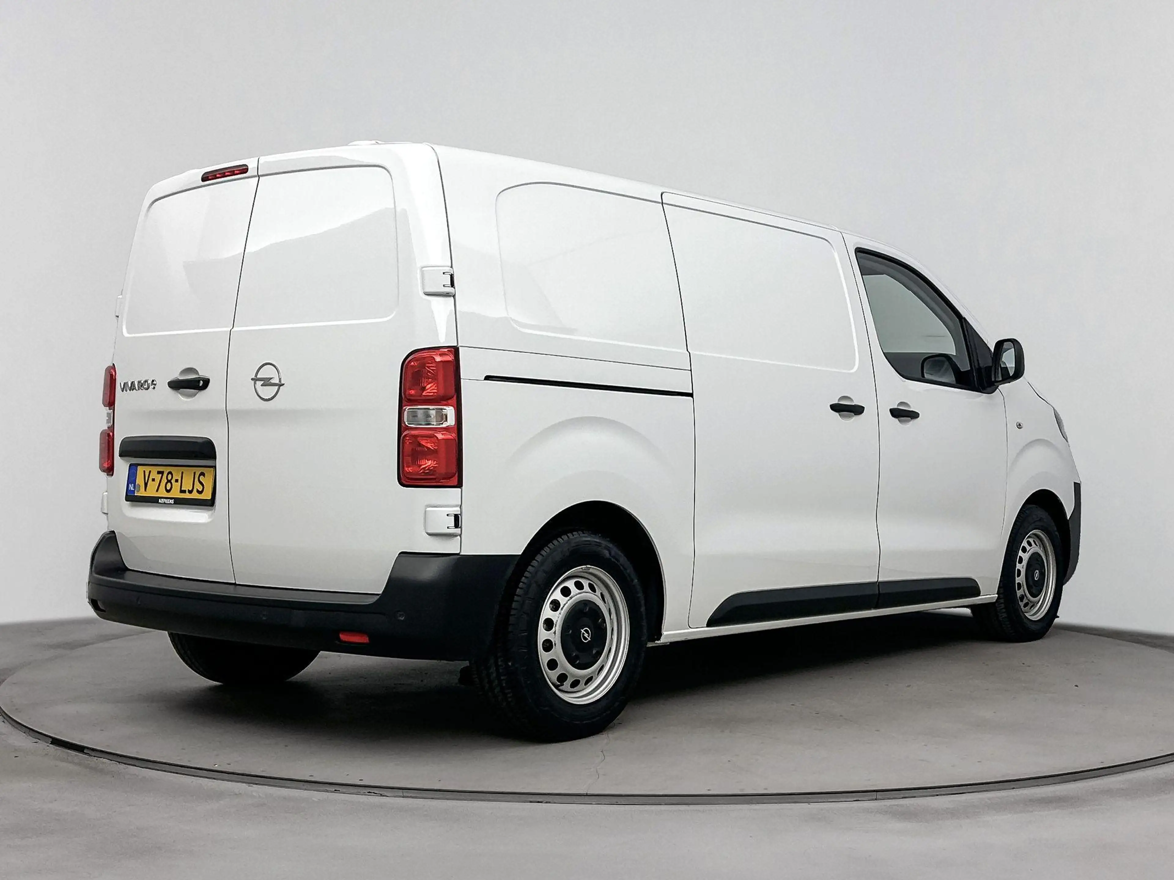 Opel Vivaro-e Electric L2 136 pk 75 kWh Automaat | Camera | 3- P — photo 11