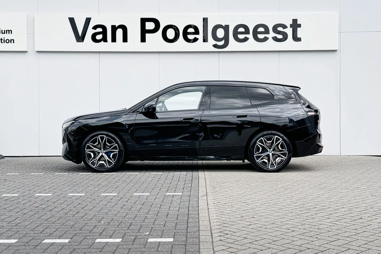 BMW iX xDrive50 High Executive 112 kWh Zwart - 2