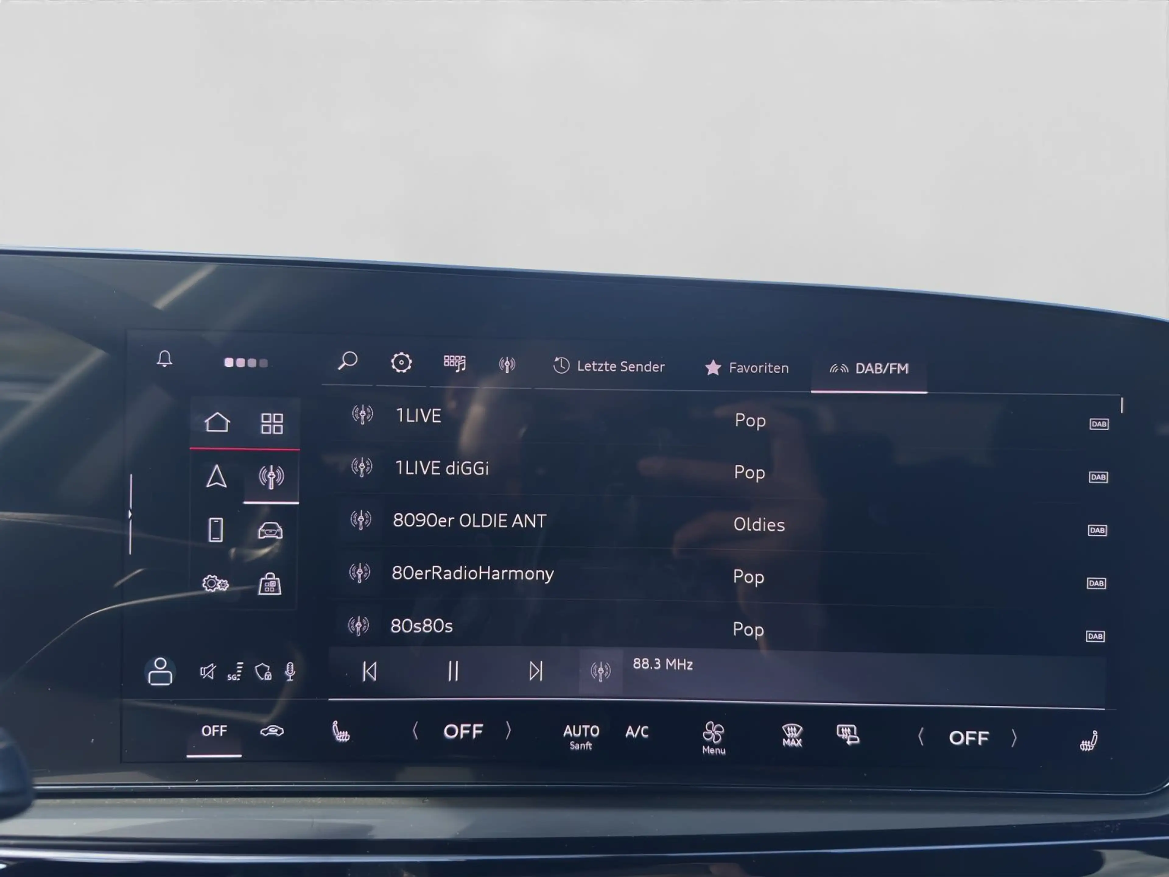 Audi A5 2.0 TDI MATRIX BF-DISPLAY ACC LM17 — photo 10