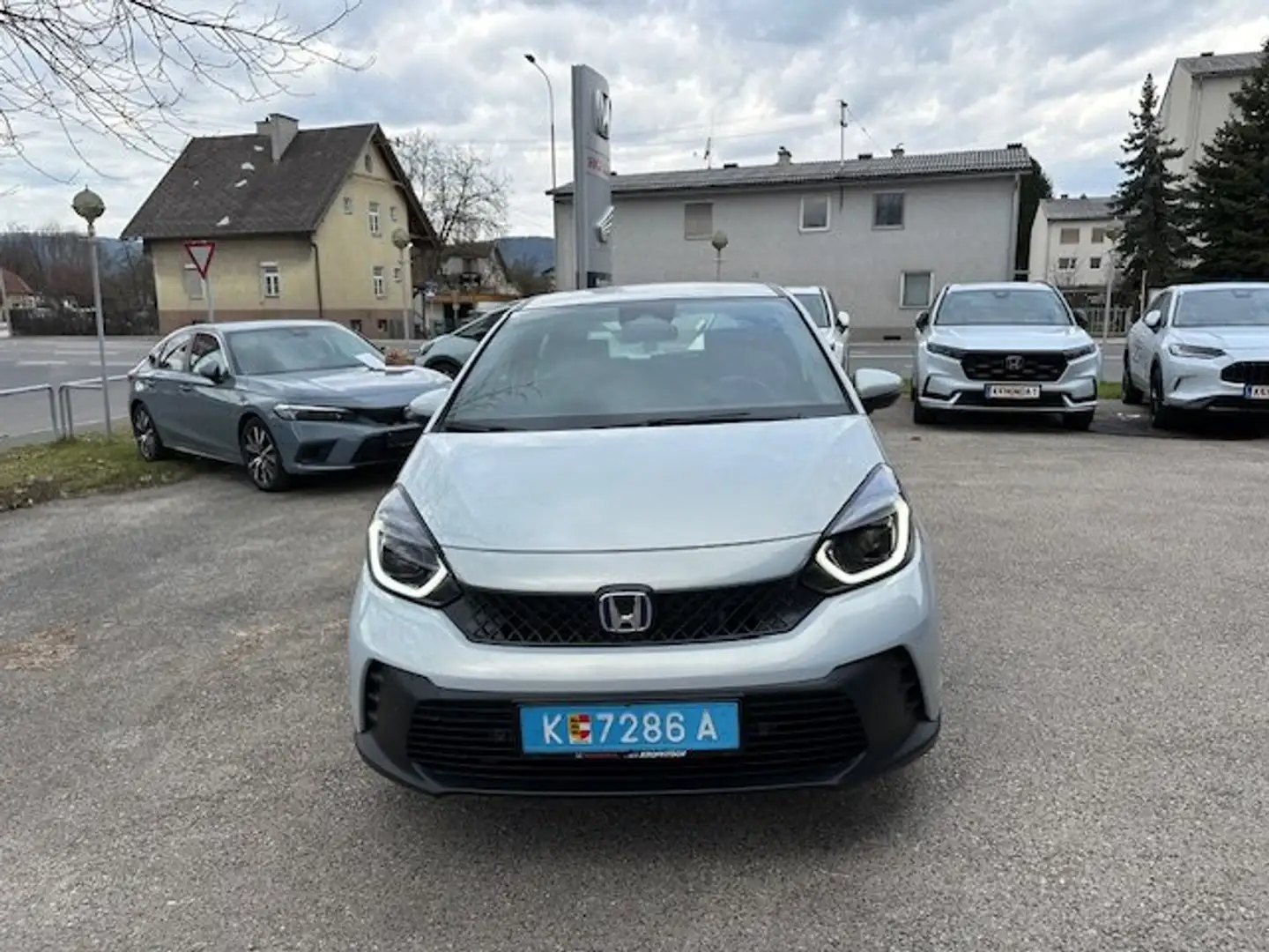 Honda Jazz 1,5 i-MMD Hybrid Elegance Aut. Weiß - 2