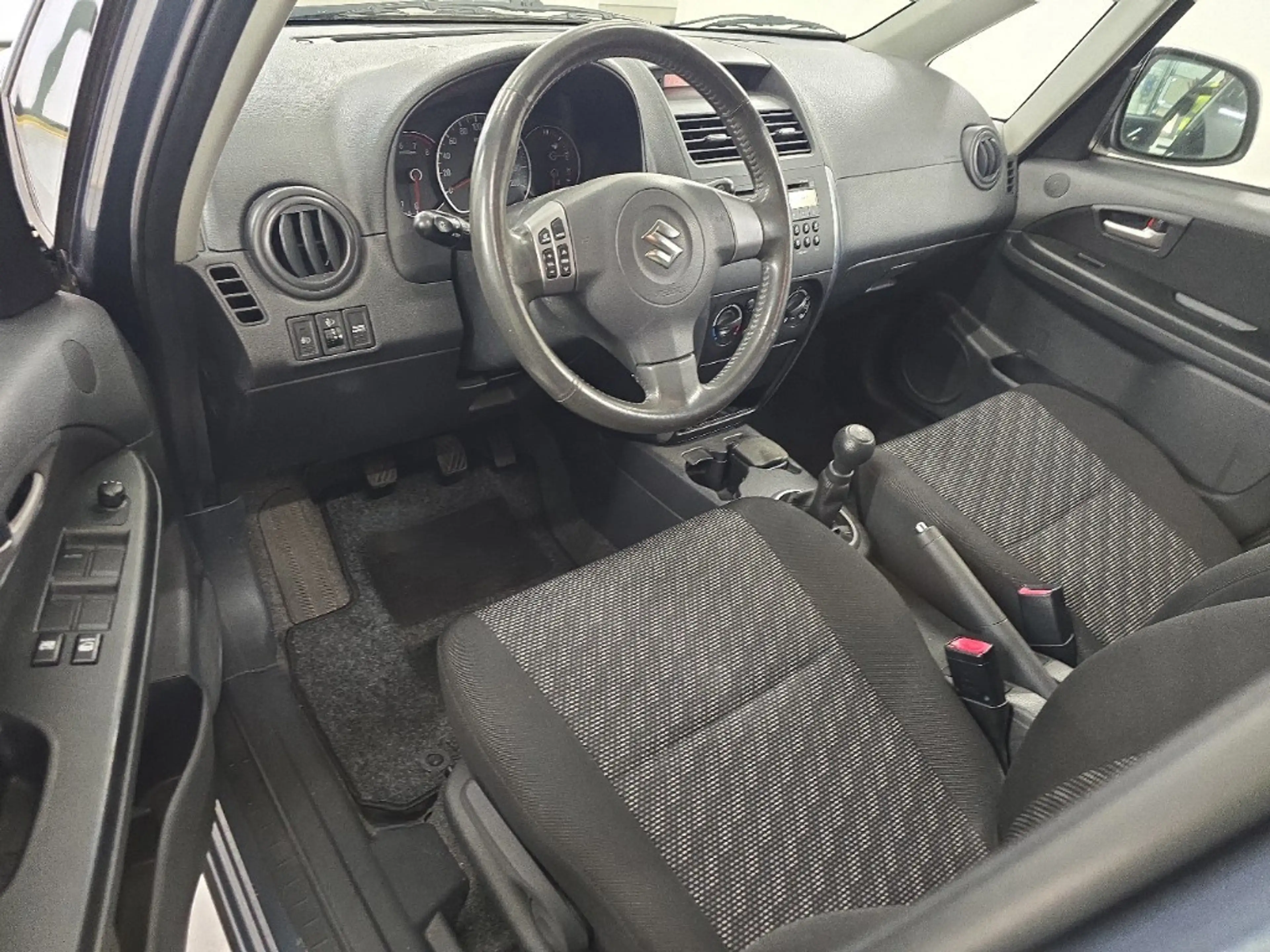 Suzuki SX4 1.6 Shogun 2e Eigenaar 40.600 km +NAP NL-auto — photo 5