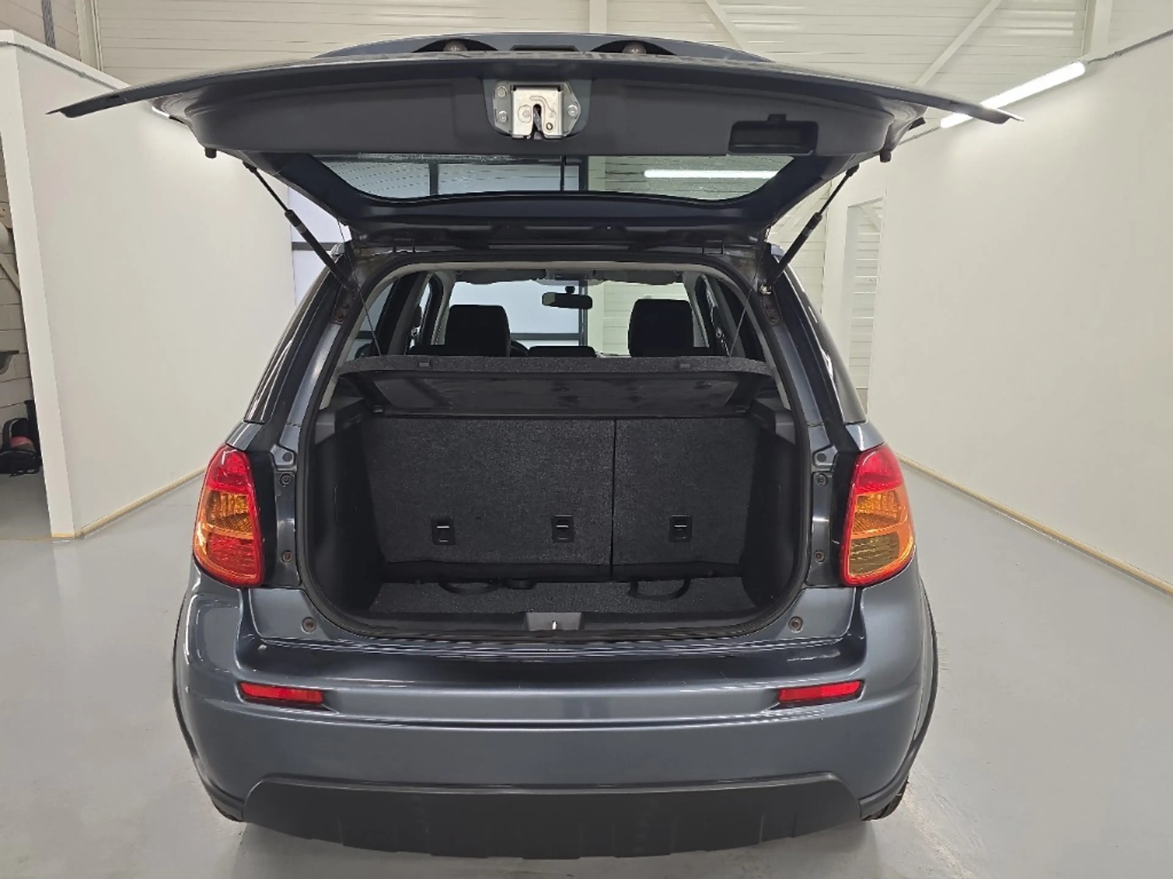 Suzuki SX4 1.6 Shogun 2e Eigenaar 40.600 km +NAP NL-auto — photo 14