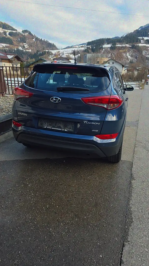 Hyundai TUCSON Tucson 2,0 CRDI 4WD Comfort Comfort Blau - 2