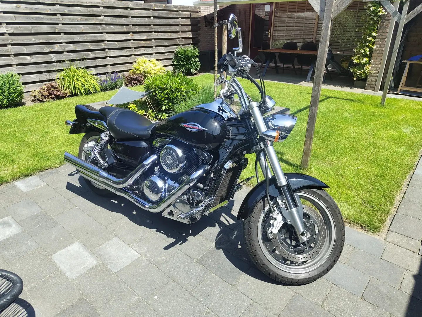 Suzuki VZ 1600 Marauder Noir - 1