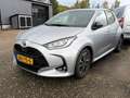 Toyota Yaris 1.5 Hybrid Executive stuur en stoelverwarm. half l Plateado - thumbnail 1