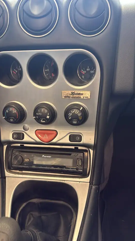 Alfa Romeo Spider 1995 2.0 ts 16v L Limited Edition, foto 9