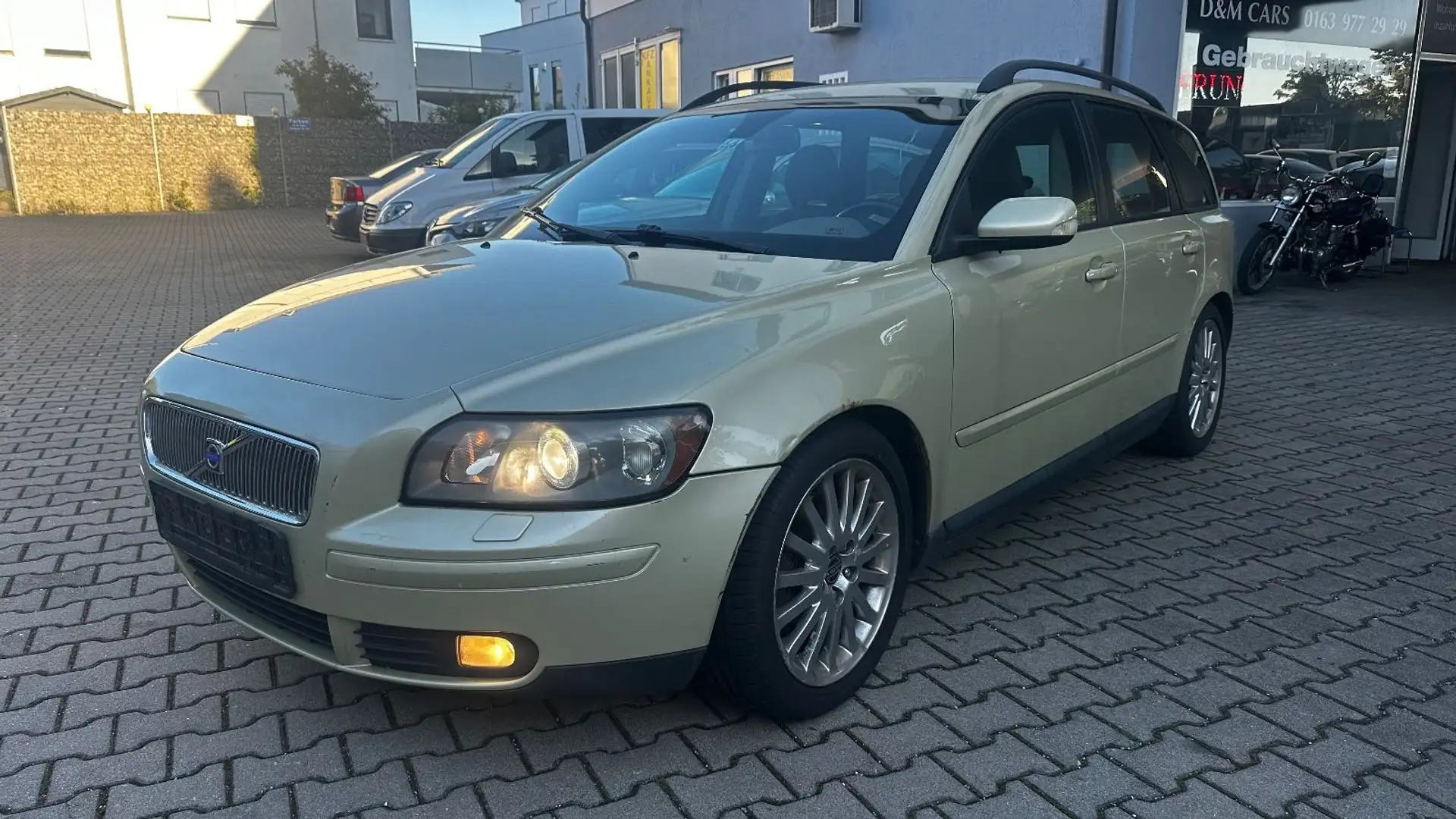 Volvo V50 Kombi 2.0 D Momentum(TÜV 05,2026)KLIMA Grün - 1