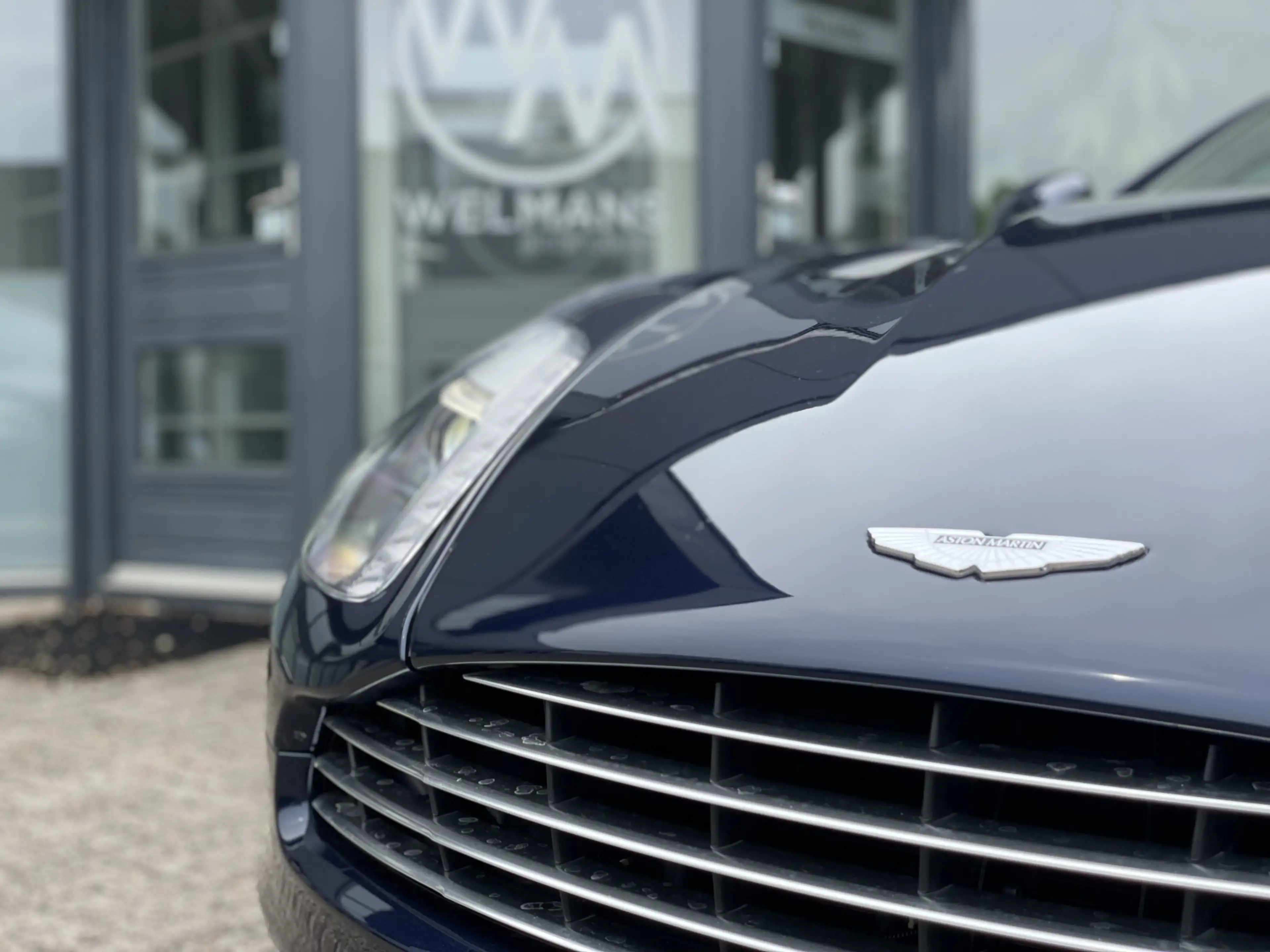 Aston Martin Vanquish 6.0 V12 Touchtronic Originele Zwitser | B&O audio — photo 9