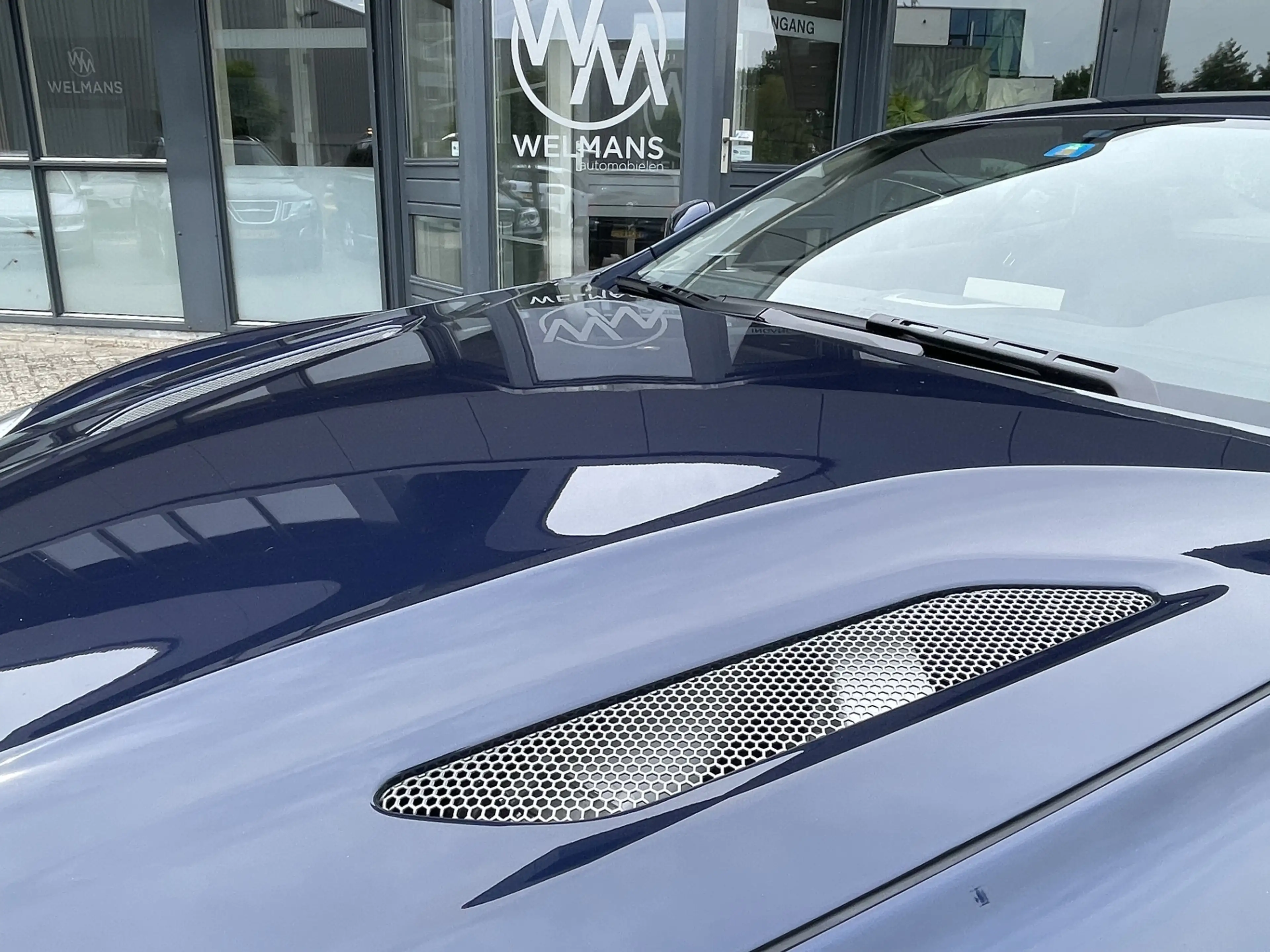 Aston Martin Vanquish 6.0 V12 Touchtronic Originele Zwitser | B&O audio — photo 11