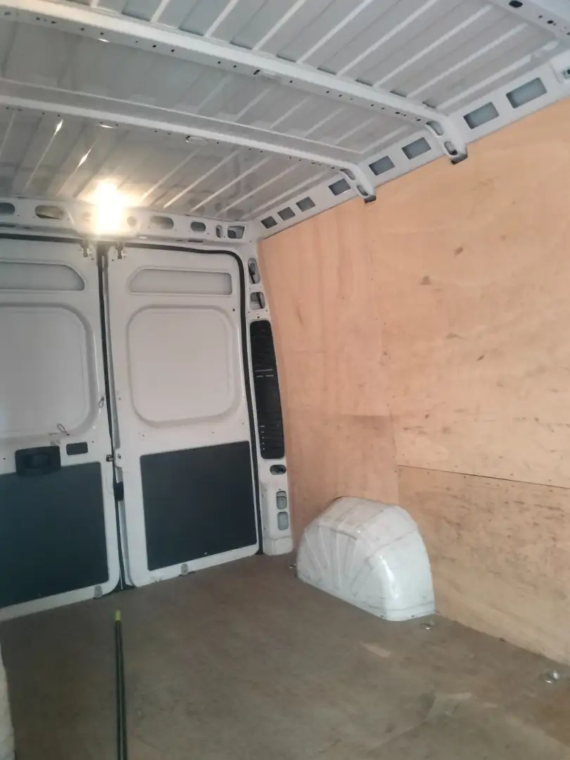 Fiat Ducato Ducato Fg. 33 2.3Mjt L3 H2 140CV Blanco - 1