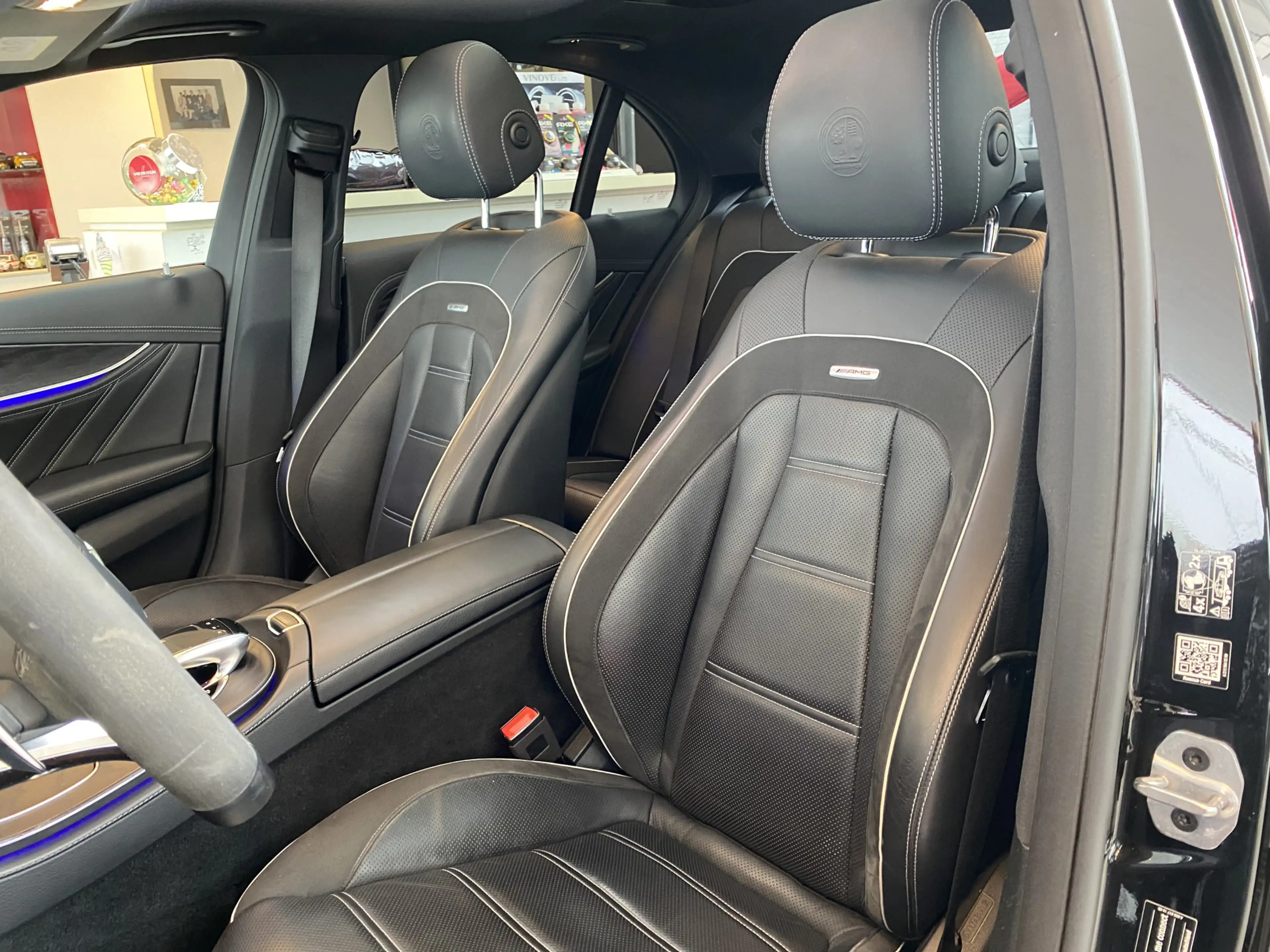 Mercedes-Benz E 63 AMG Sedan S 4MATIC Premium Plus | Panoramadak | Stoelm — photo 28