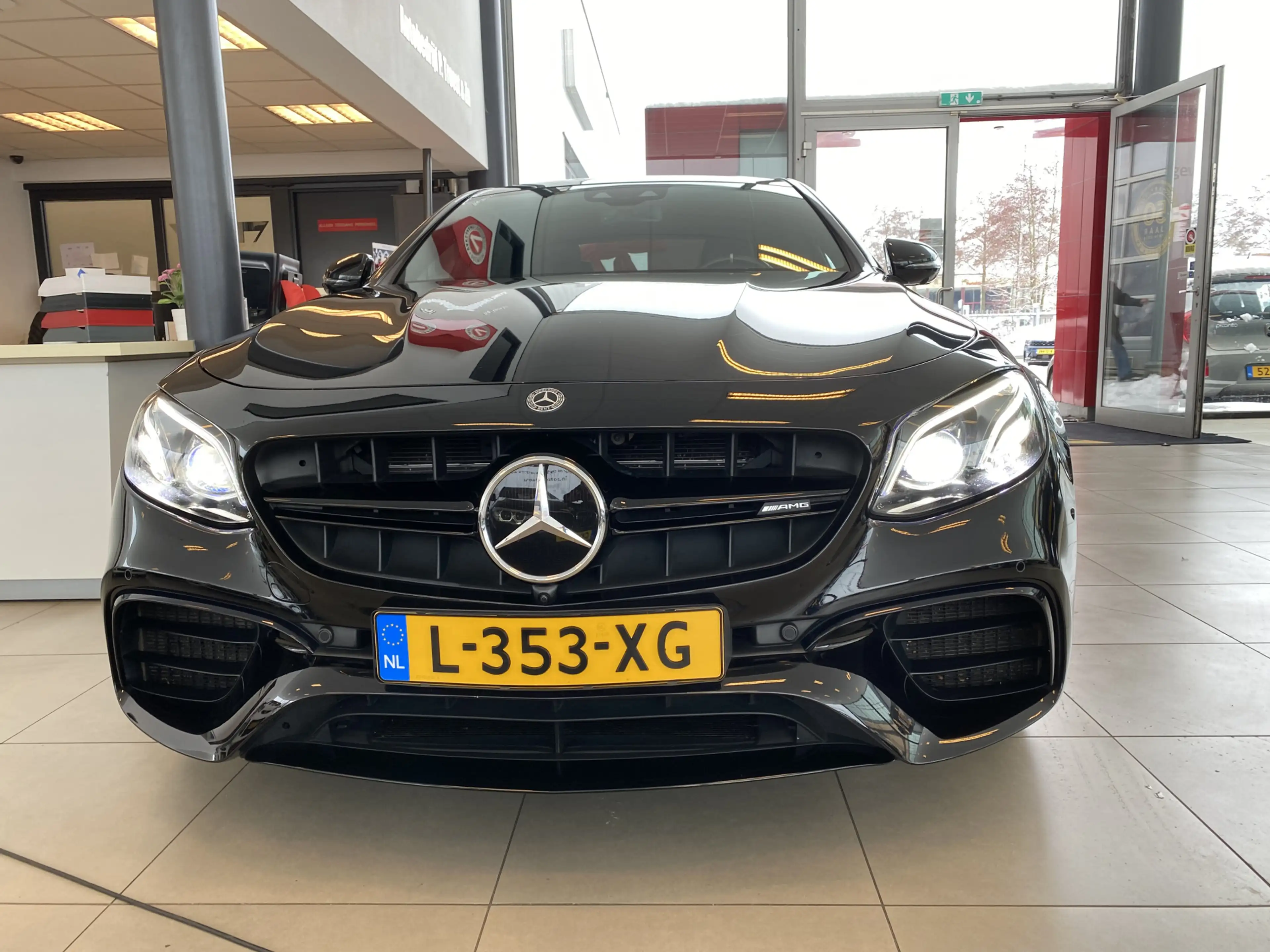 Mercedes-Benz E 63 AMG Sedan S 4MATIC Premium Plus | Panoramadak | Stoelm — photo 3