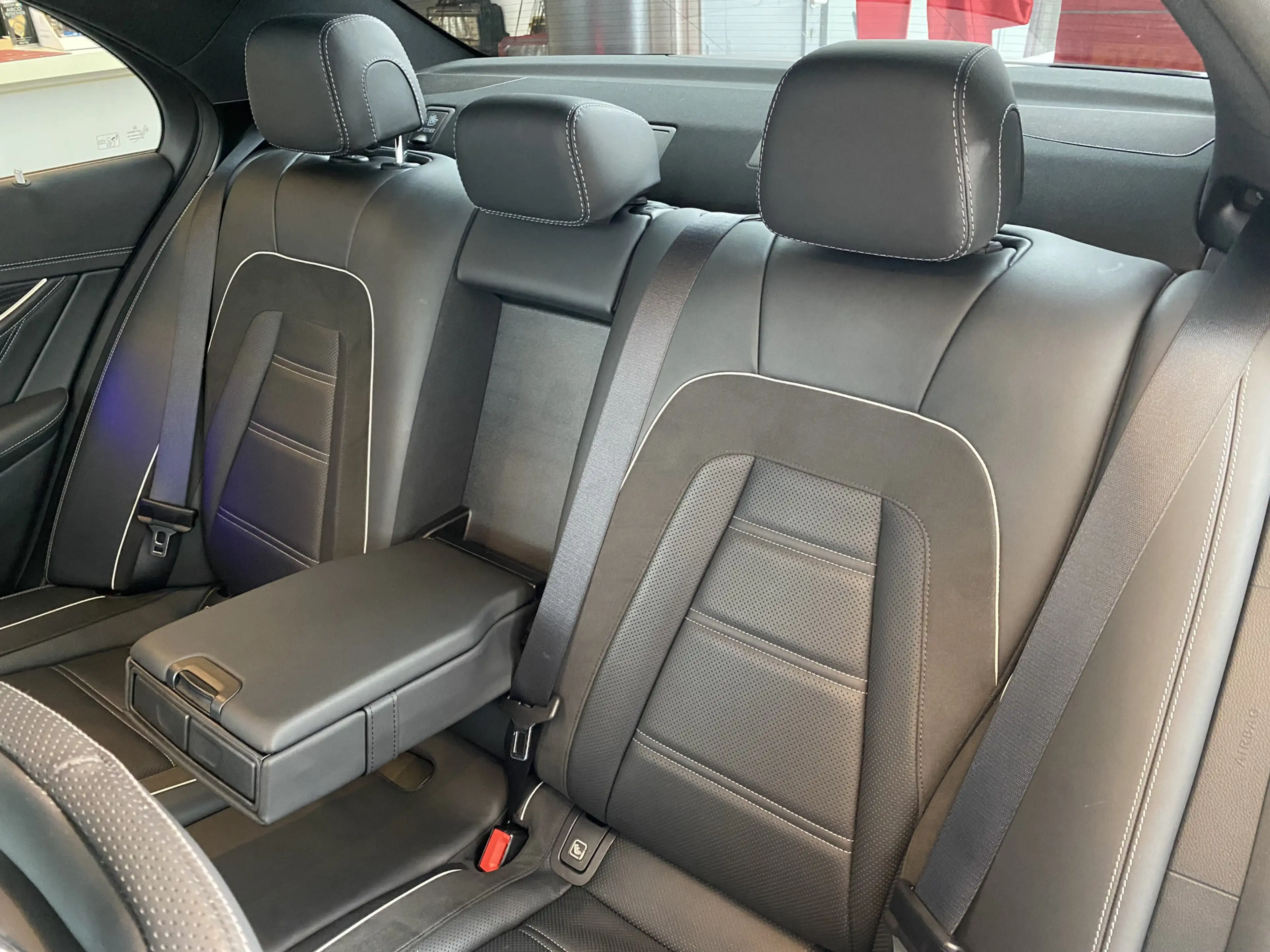 Mercedes-Benz E 63 AMG Sedan S 4MATIC Premium Plus | Panoramadak | Stoelm — photo 30
