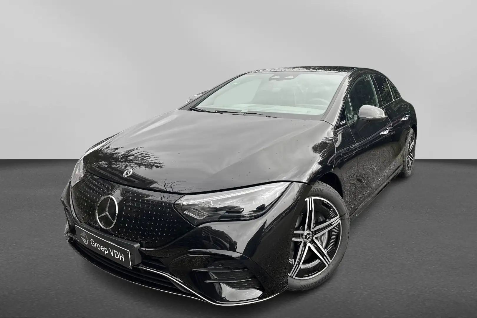 Mercedes-Benz EQE 350 Cars AMG Line Negru - 1