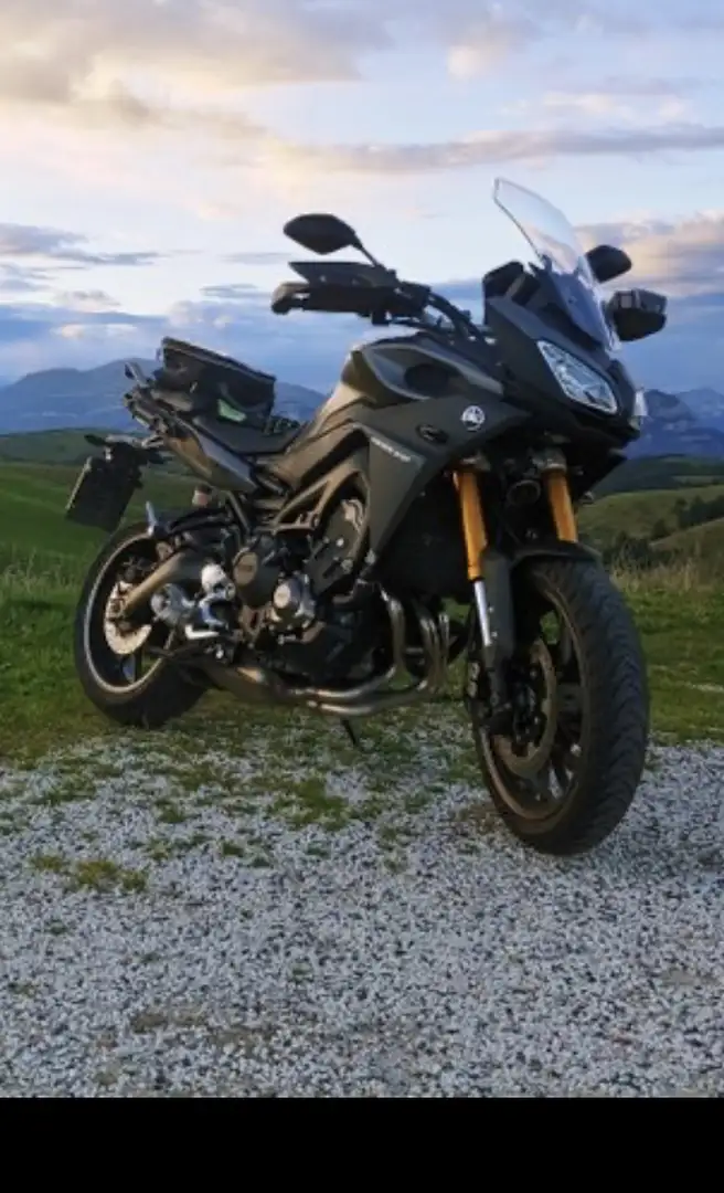 Yamaha Tracer 900 - 1