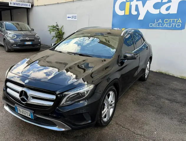 Mercedes-Benz GLA 200 d (cdi) Sport auto