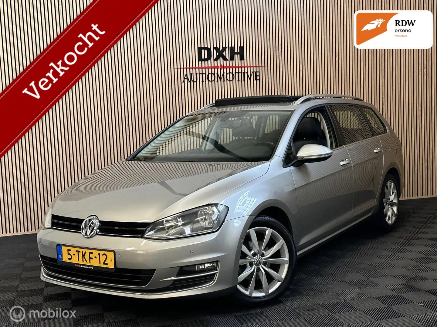 Volkswagen Golf Variant 1.2 TSI Highline PANO LEDER TREKHAAK Grigio - 1