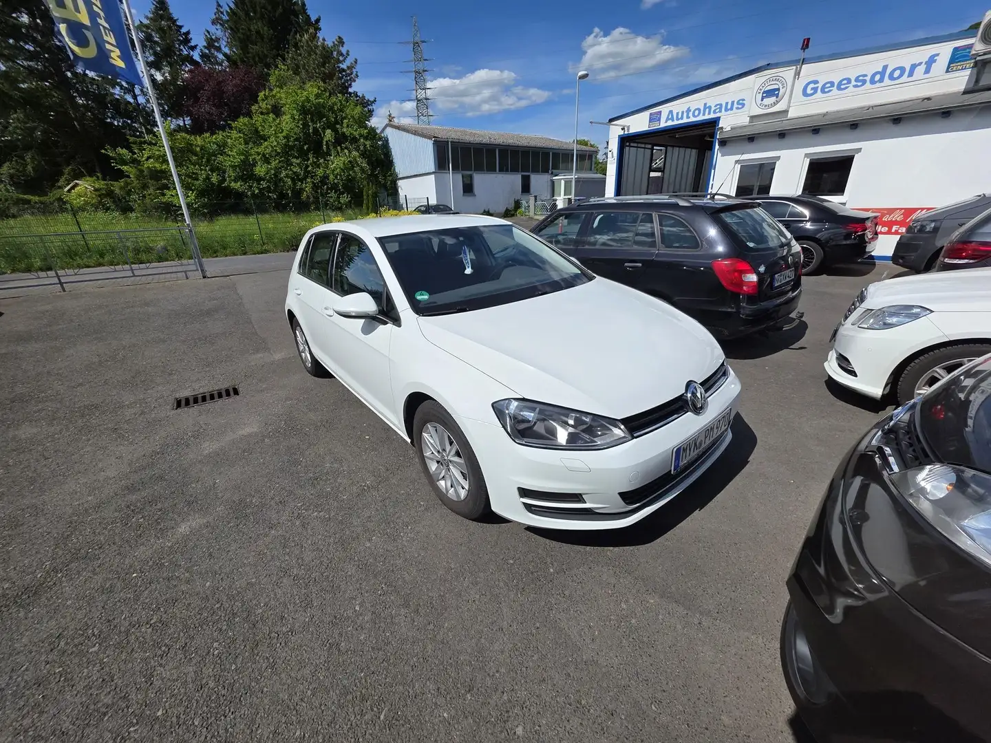 Volkswagen Golf VII 1.6 TDI Comfortline BMT 77 kW (105 PS), Sch... White - 2
