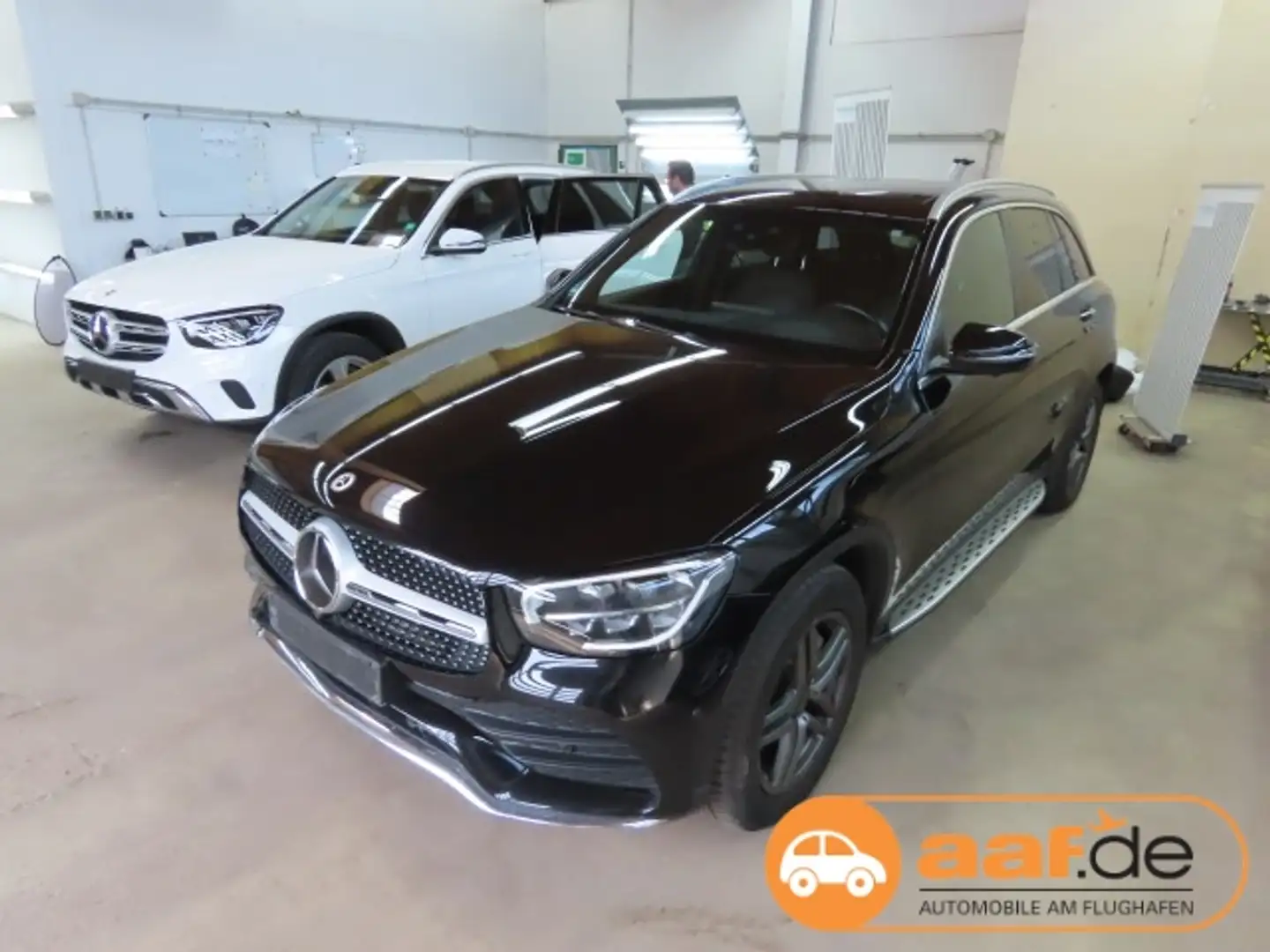 Mercedes-Benz GLC 400 d 4Matic AMG-Line EU6d Leder LED ACC HUD Negru - 1