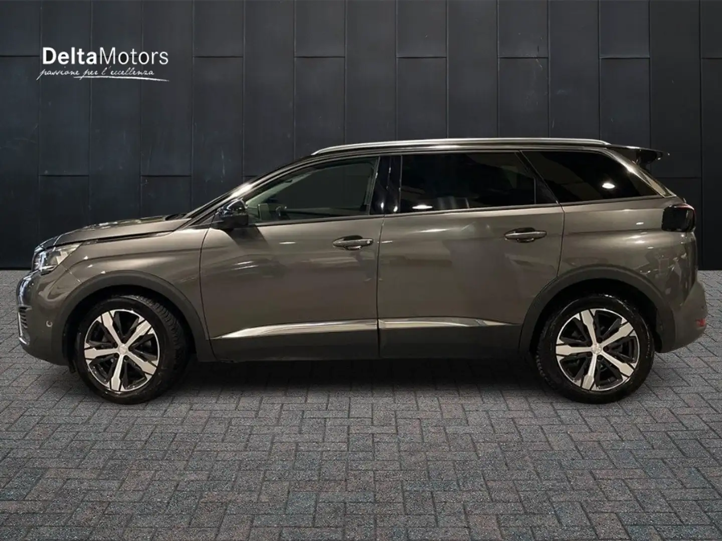 Peugeot 5008 2ª serie - 5008 BlueHDi 130 S&S EAT8 Allure Gris - 2