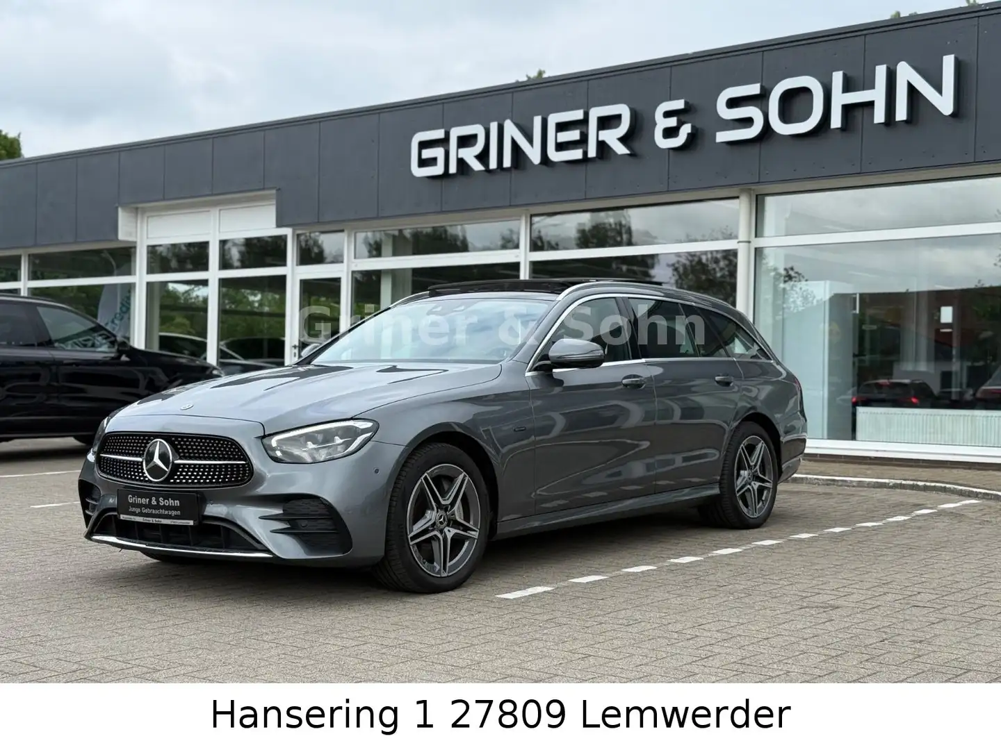 Mercedes-Benz E 300 de,AMG,HUD,Pano,AHK,Wide,Burmester,R-K.3,49 Grau - 1