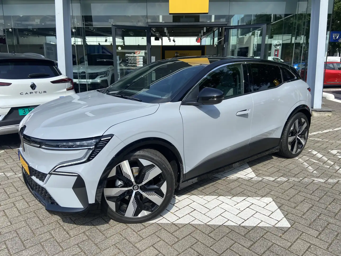 Renault Megane E-Tech EV60 Optimum Charge Techno Warmtepomp Grijs - 2