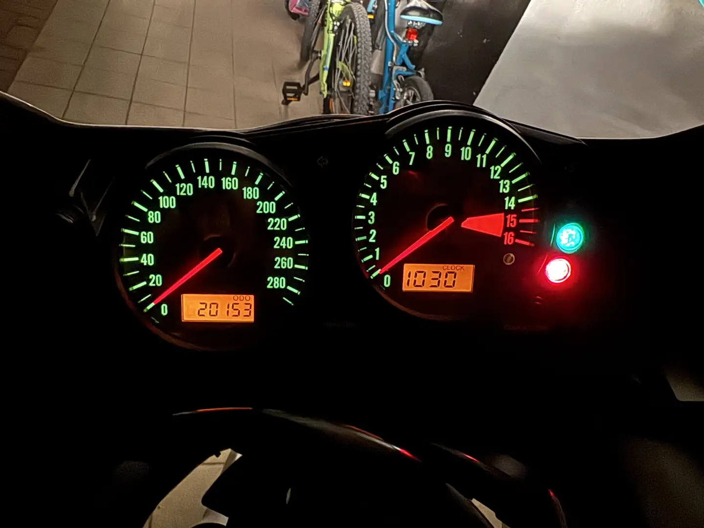 Kawasaki Ninja ZX-6R 636 R - 2