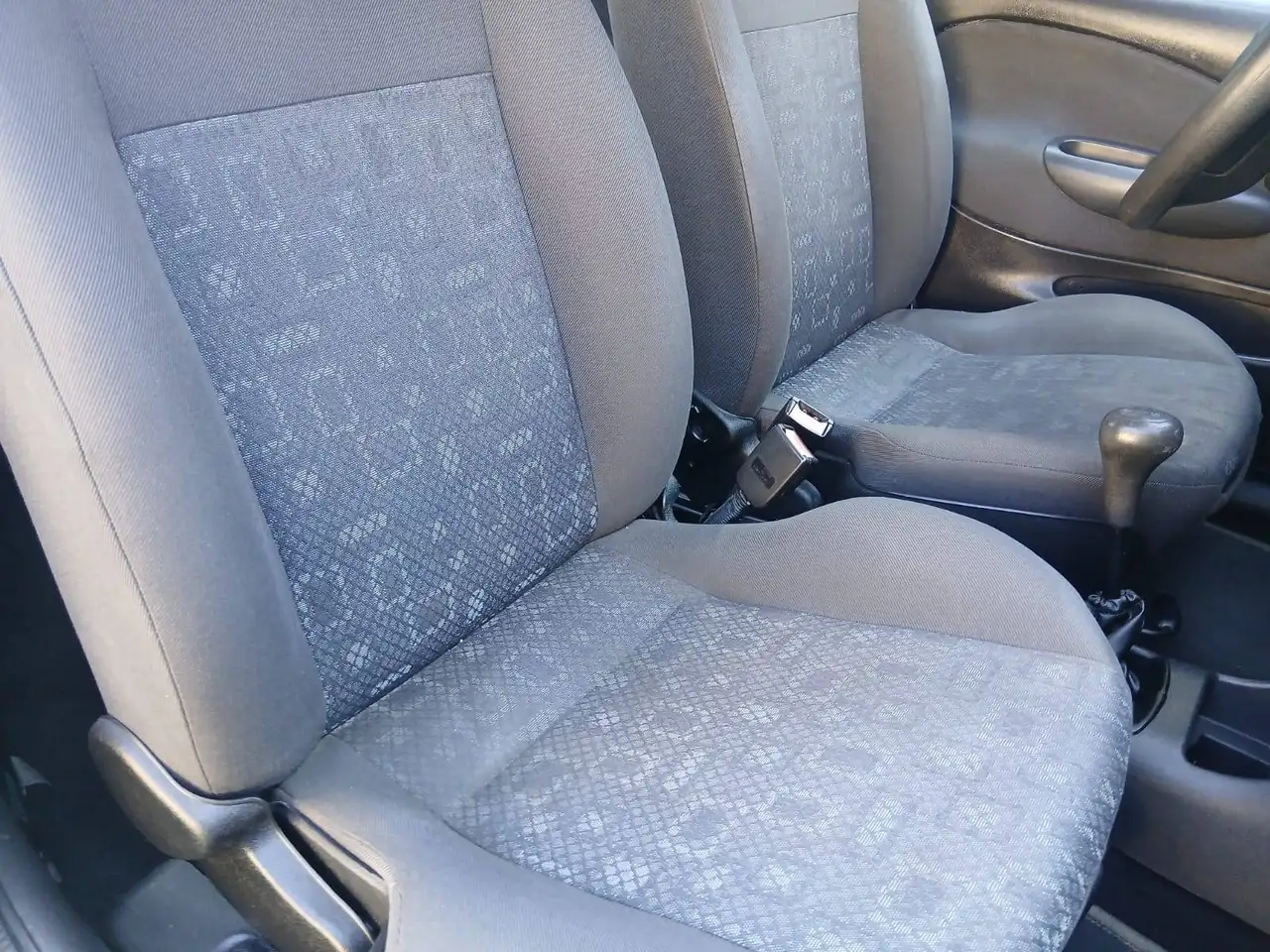 Ford Fiesta IV 1999 5p 1.2 16v Ambiente, foto 10